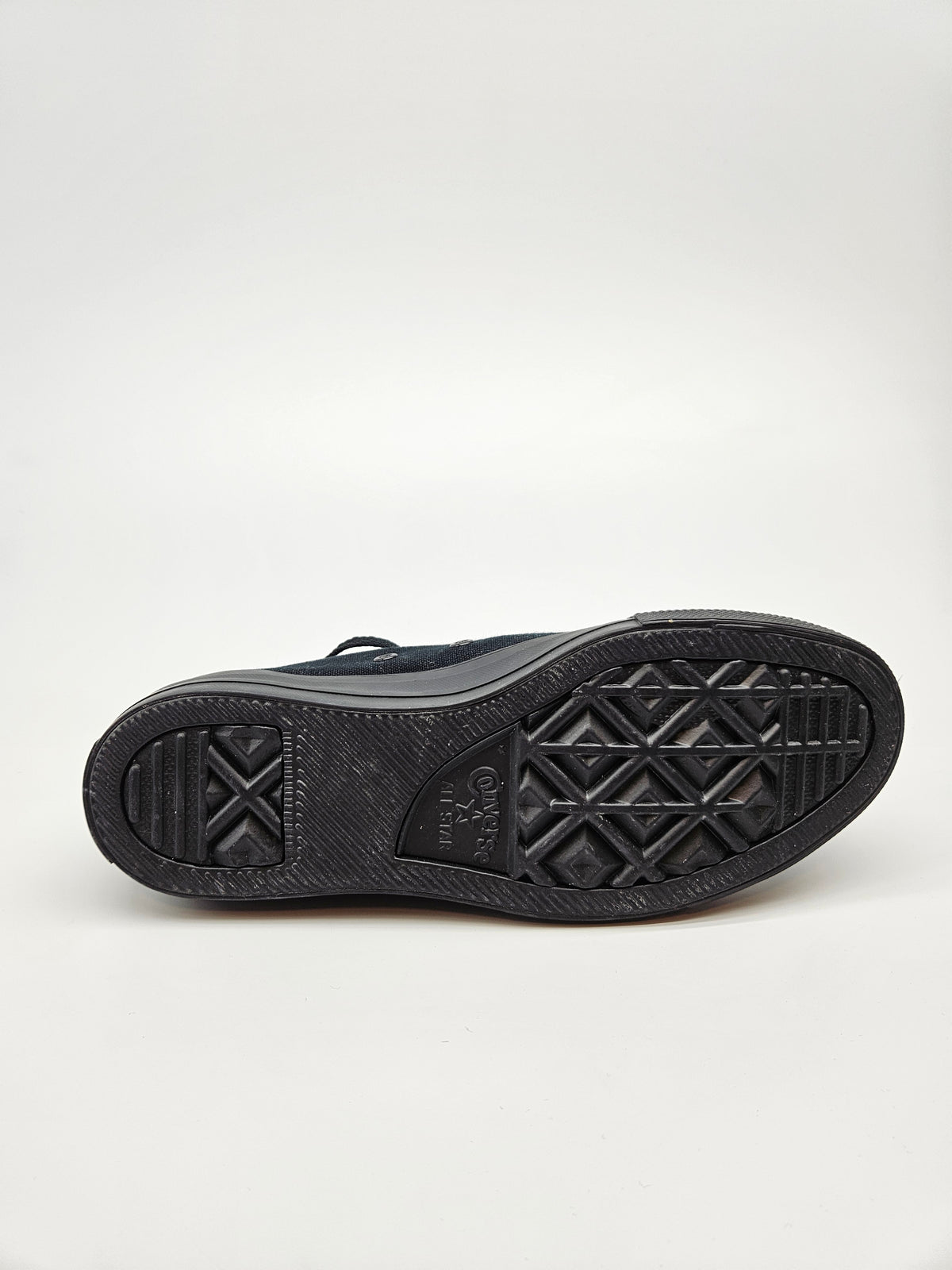 CONVERSE NOVI ORIGINAL PATIKI BR 37.5