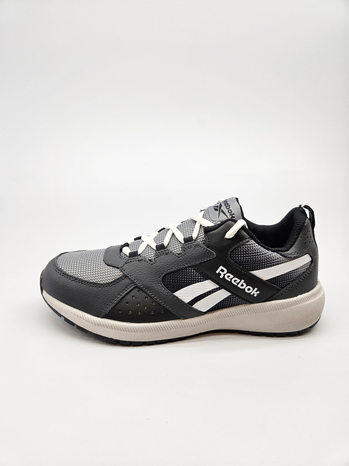 REEBOK ORIGINAL PATIKI BR 37