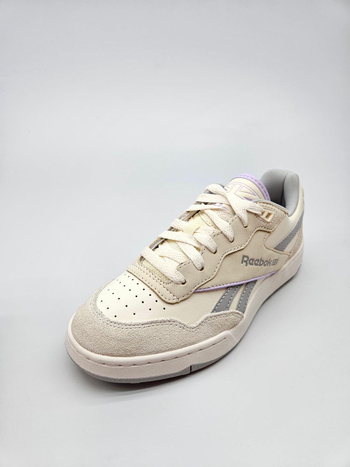 REEBOK NOVI ORIGINAL PATIKI BR 37.5