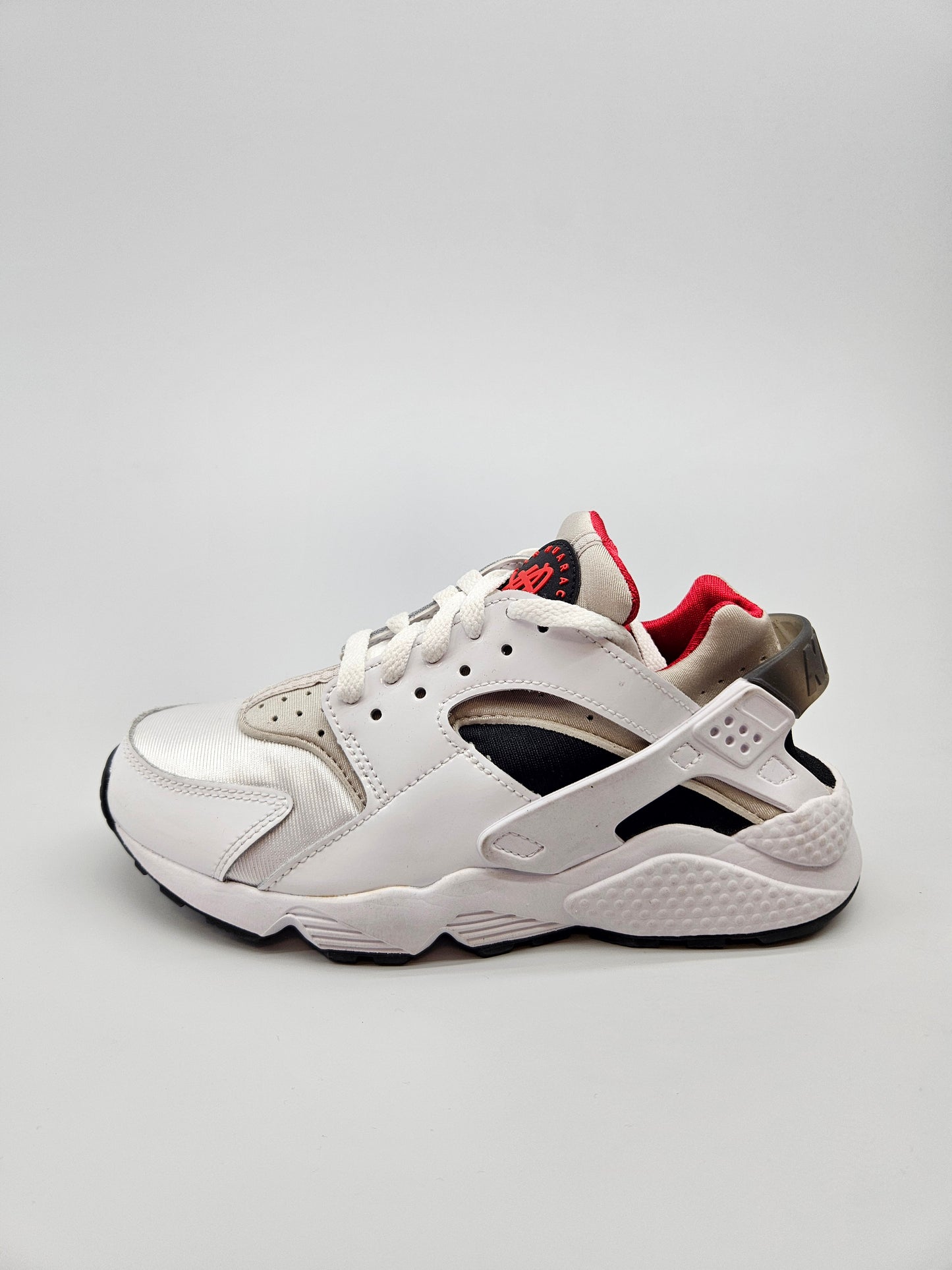 NIKE NOVI ORIGINAL PATIKI BR 37.5