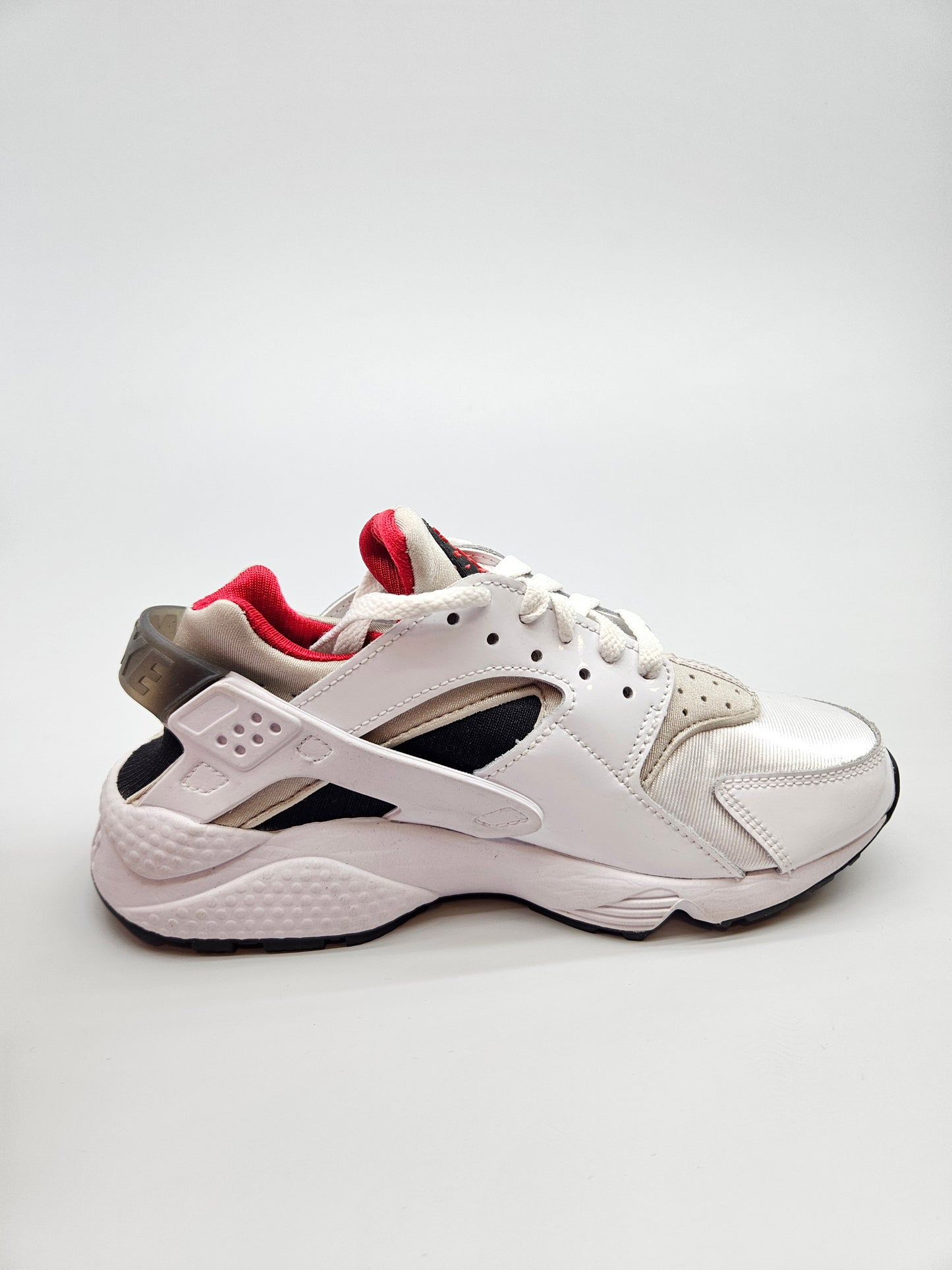 NIKE NOVI ORIGINAL PATIKI BR 37.5