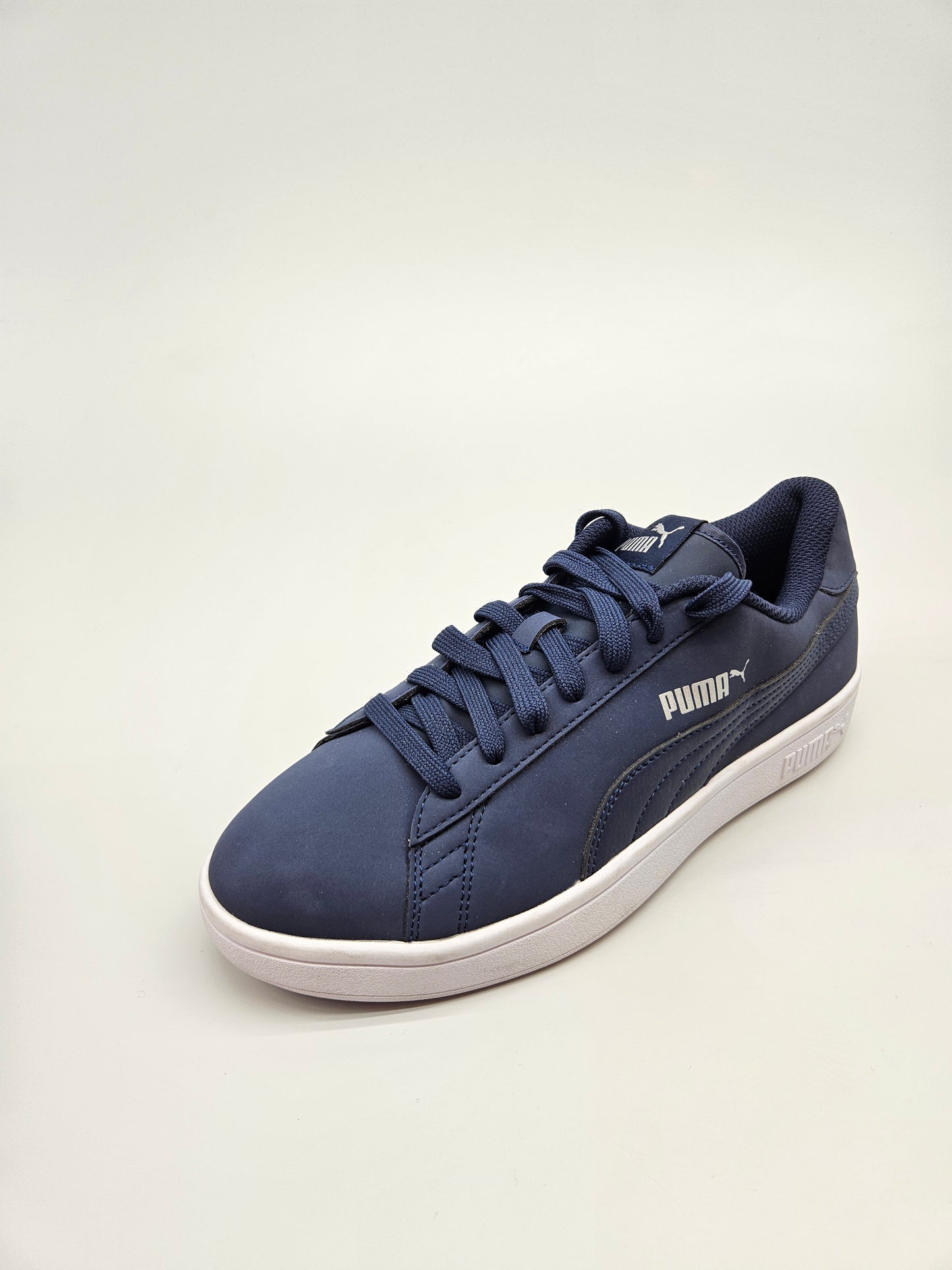 PUMA NOVI ORIGINAL PATIKI BR 40