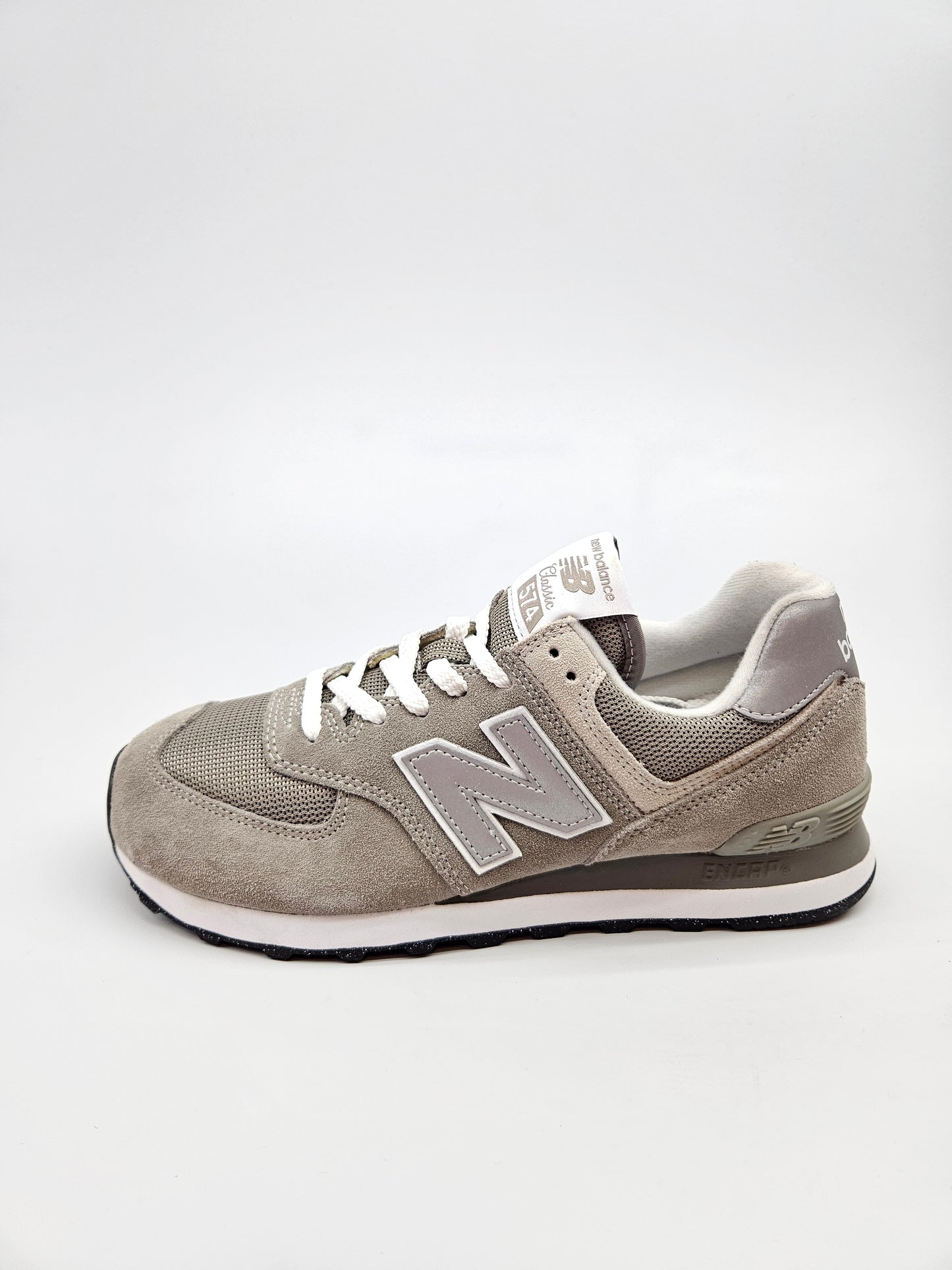 NEW BALANCE NOVI ORIGINAL PATIKI BR 41.5