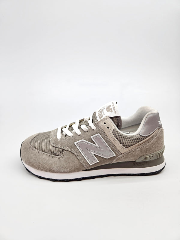 NEW BALANCE NOVI ORIGINAL PATIKI BR 41.5