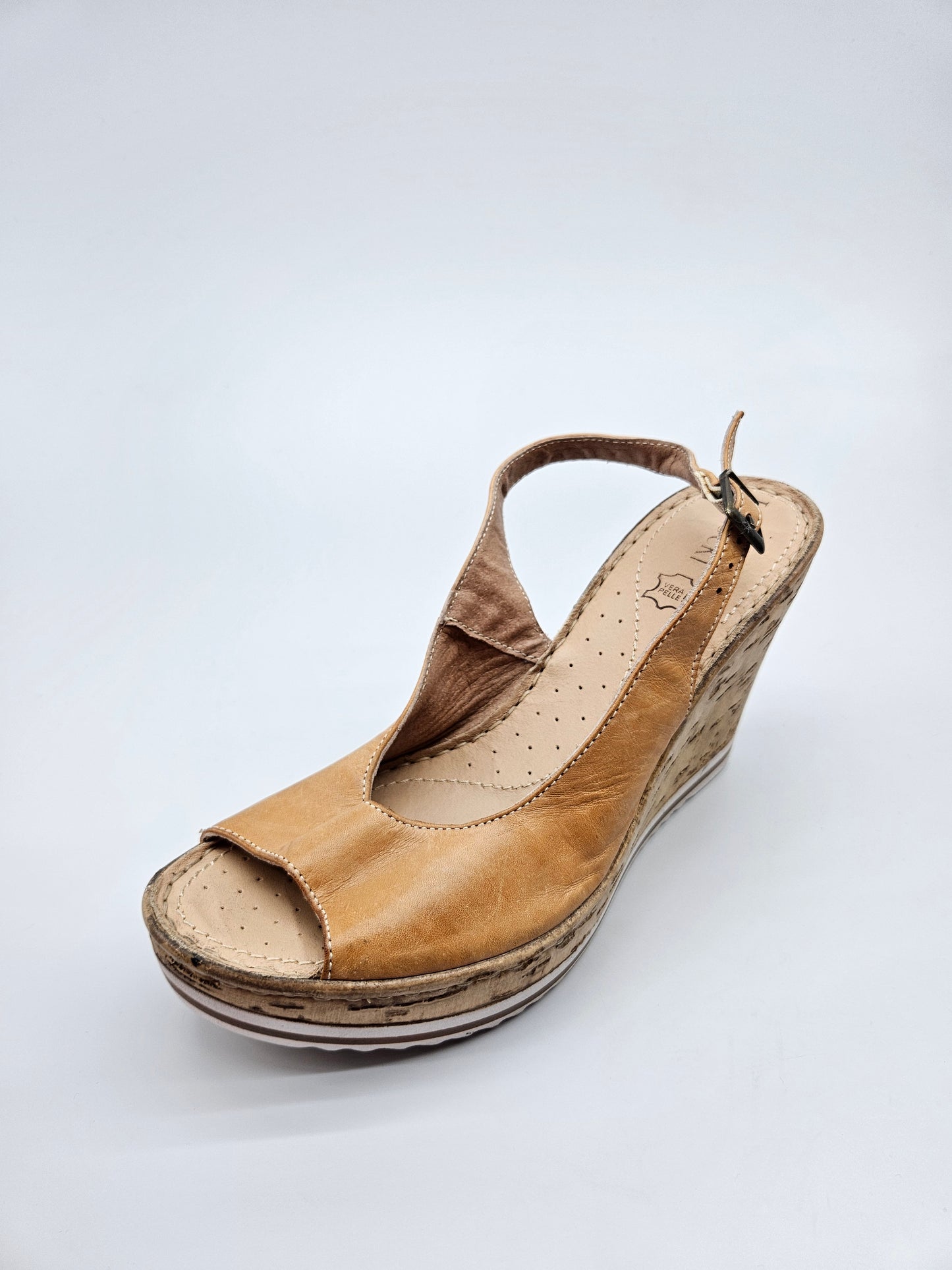 LASOCKI ORIGINAL KOZNI SANDALKI BR 40