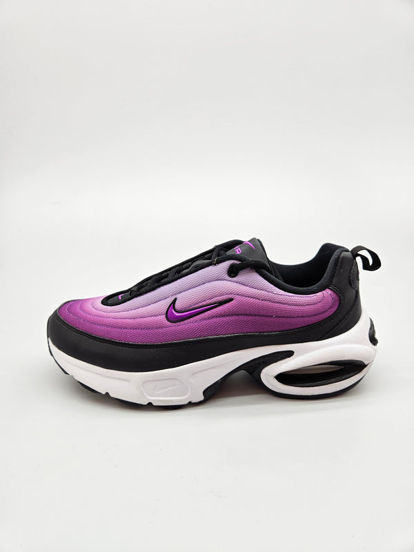 NIKE AIRMAX NOVI ORIGINAL PATIKI BR 39
