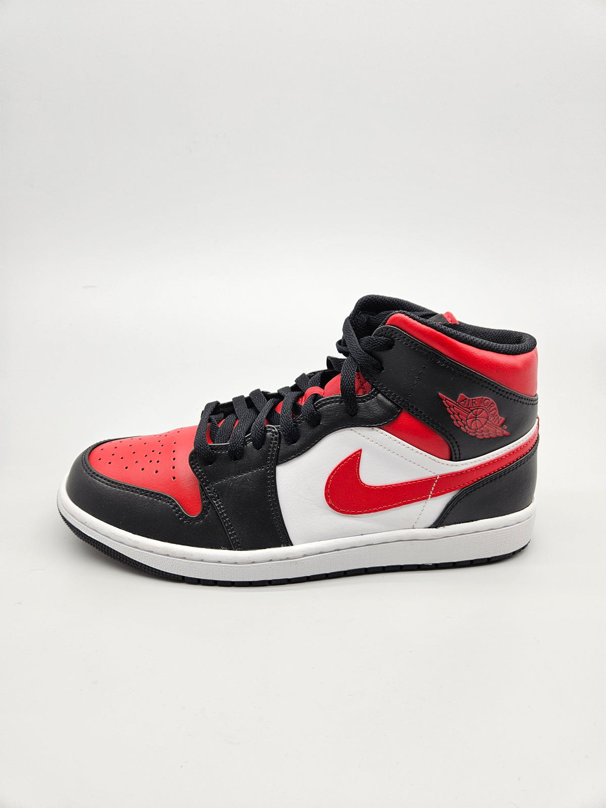 NIKE JORDAN NOVI ORIGINAL PATIKI BR 45