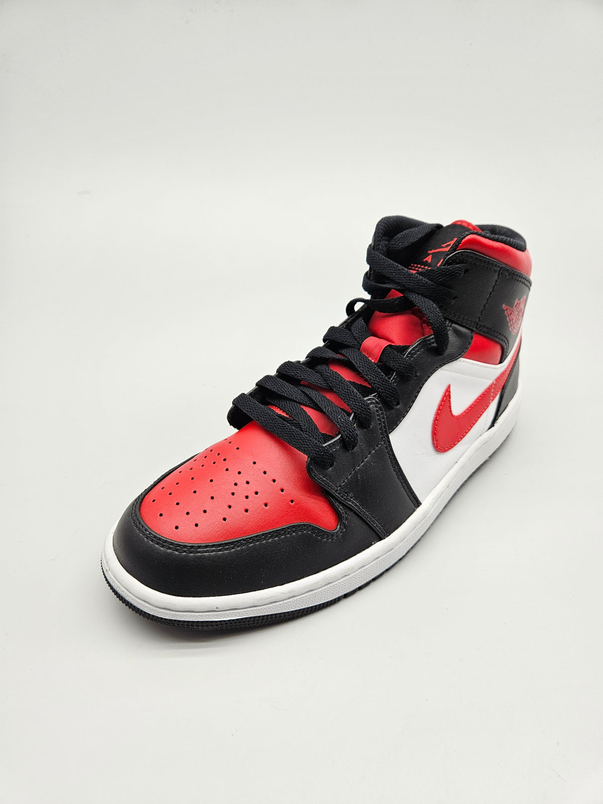 NIKE JORDAN NOVI ORIGINAL PATIKI BR 45