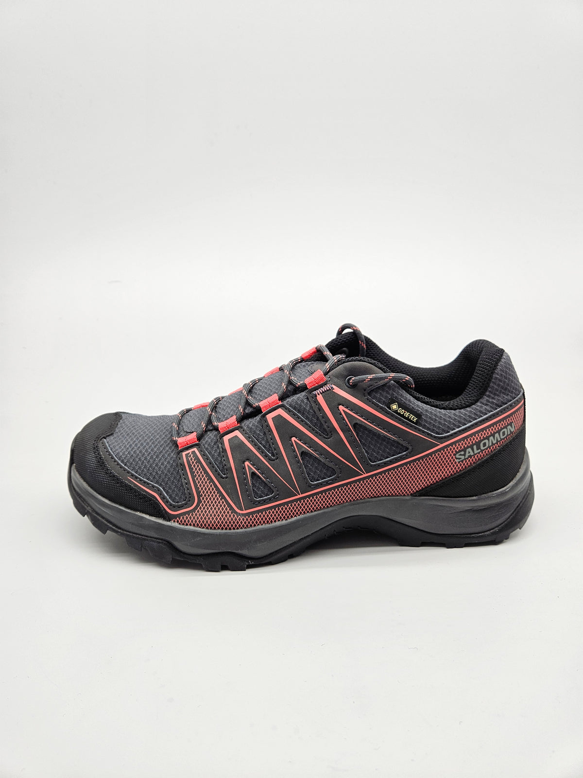 SALOMON GORETEX NOVI ORIGINAL PATIKI BR 40.5