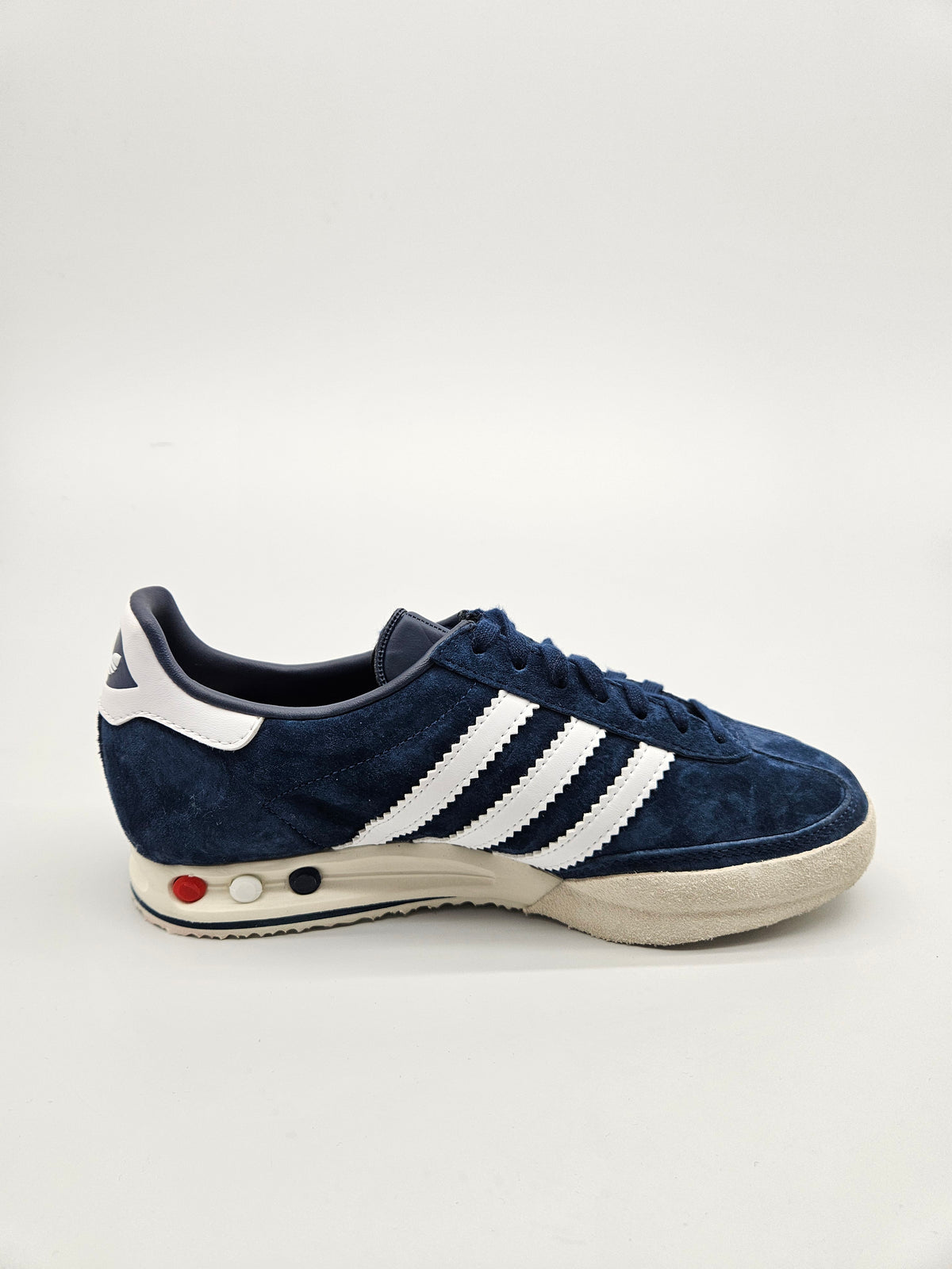 ADIDAS NOVI ORIGINAL PATIKI BR 39