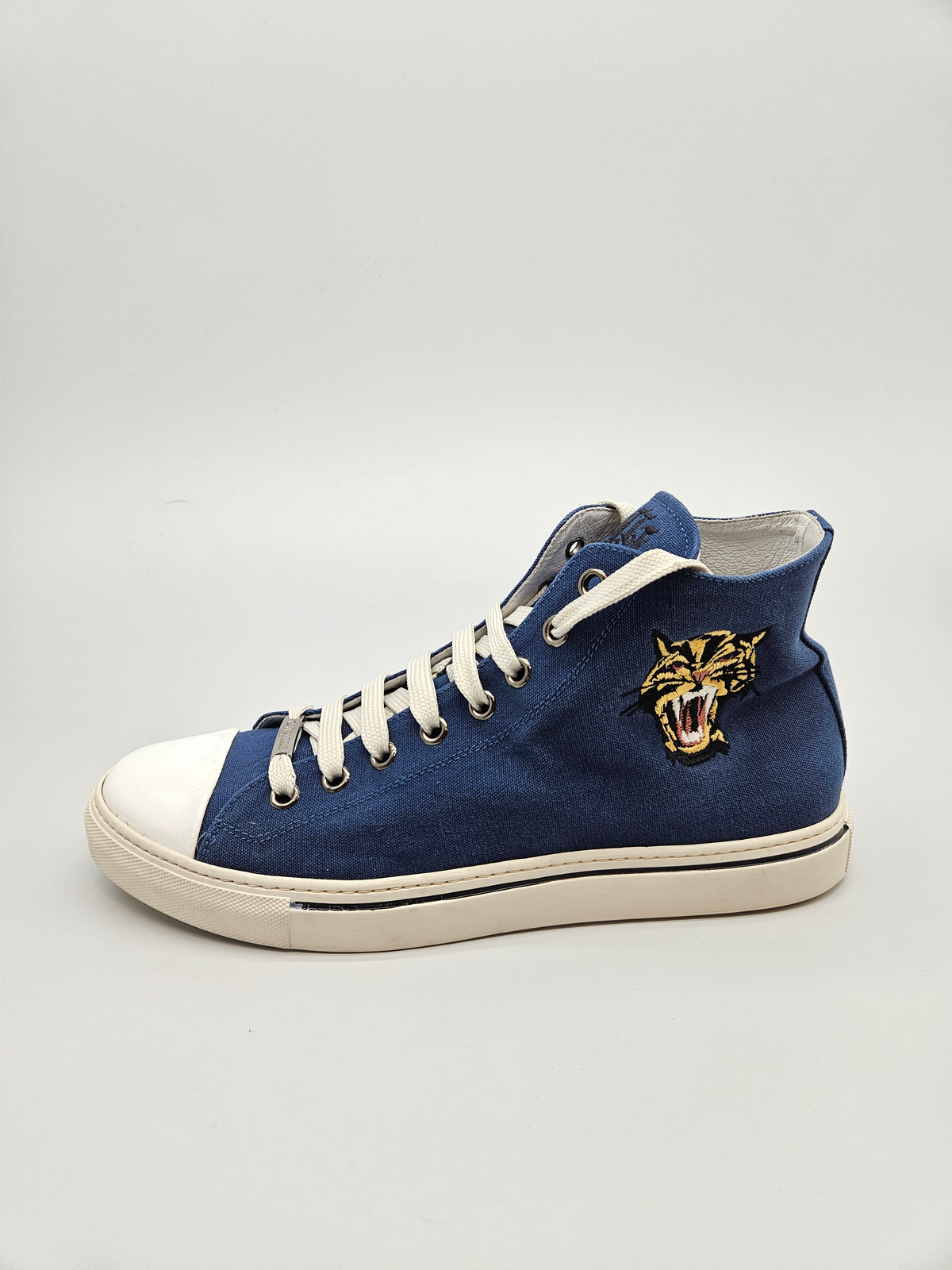 ROBERTO CAVALLI NOVI ORIGINAL PATIKI BR 45