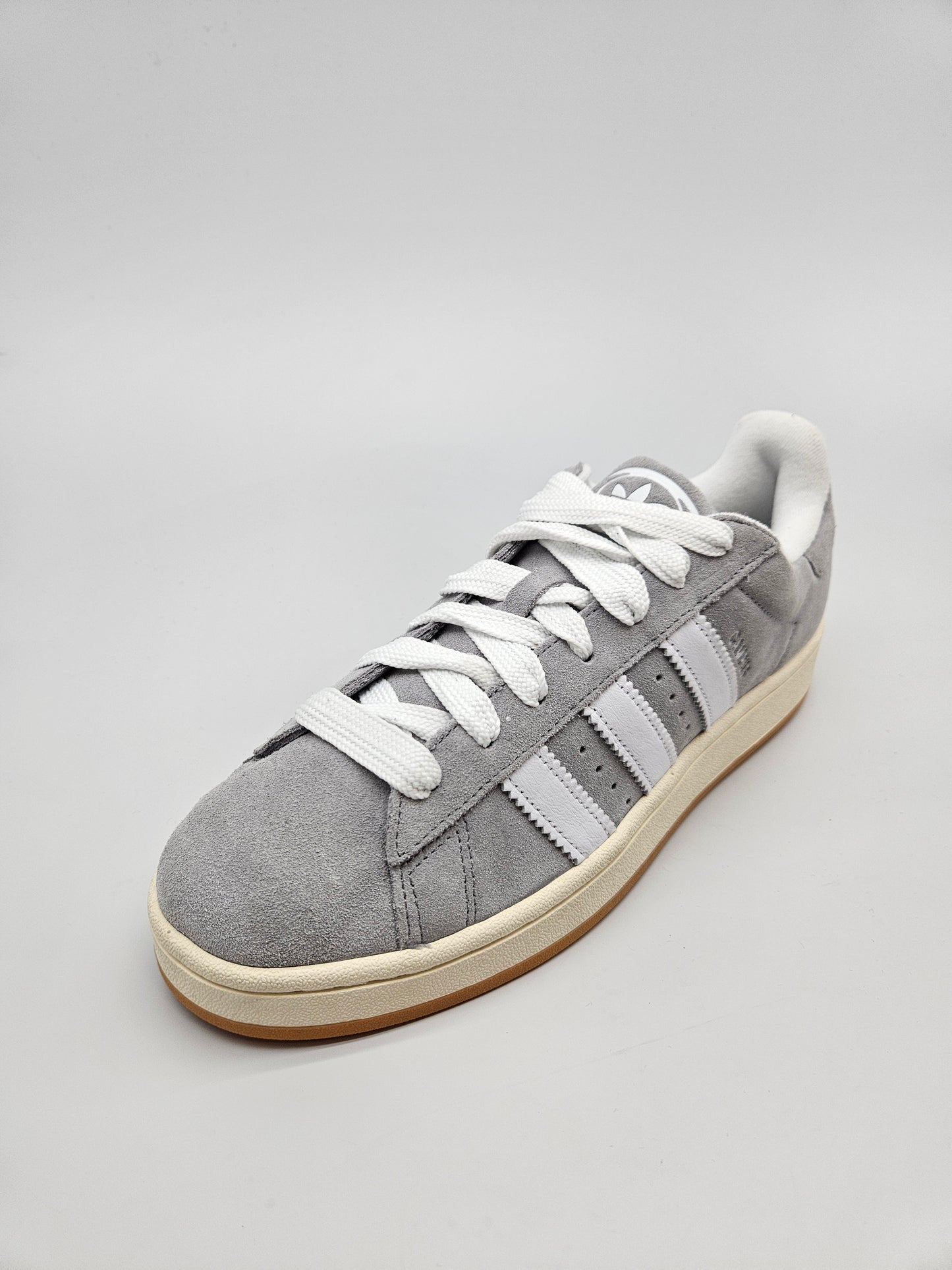 ADIDAS CAMPUS NOVI ORIGINAL PATIKI BR 45