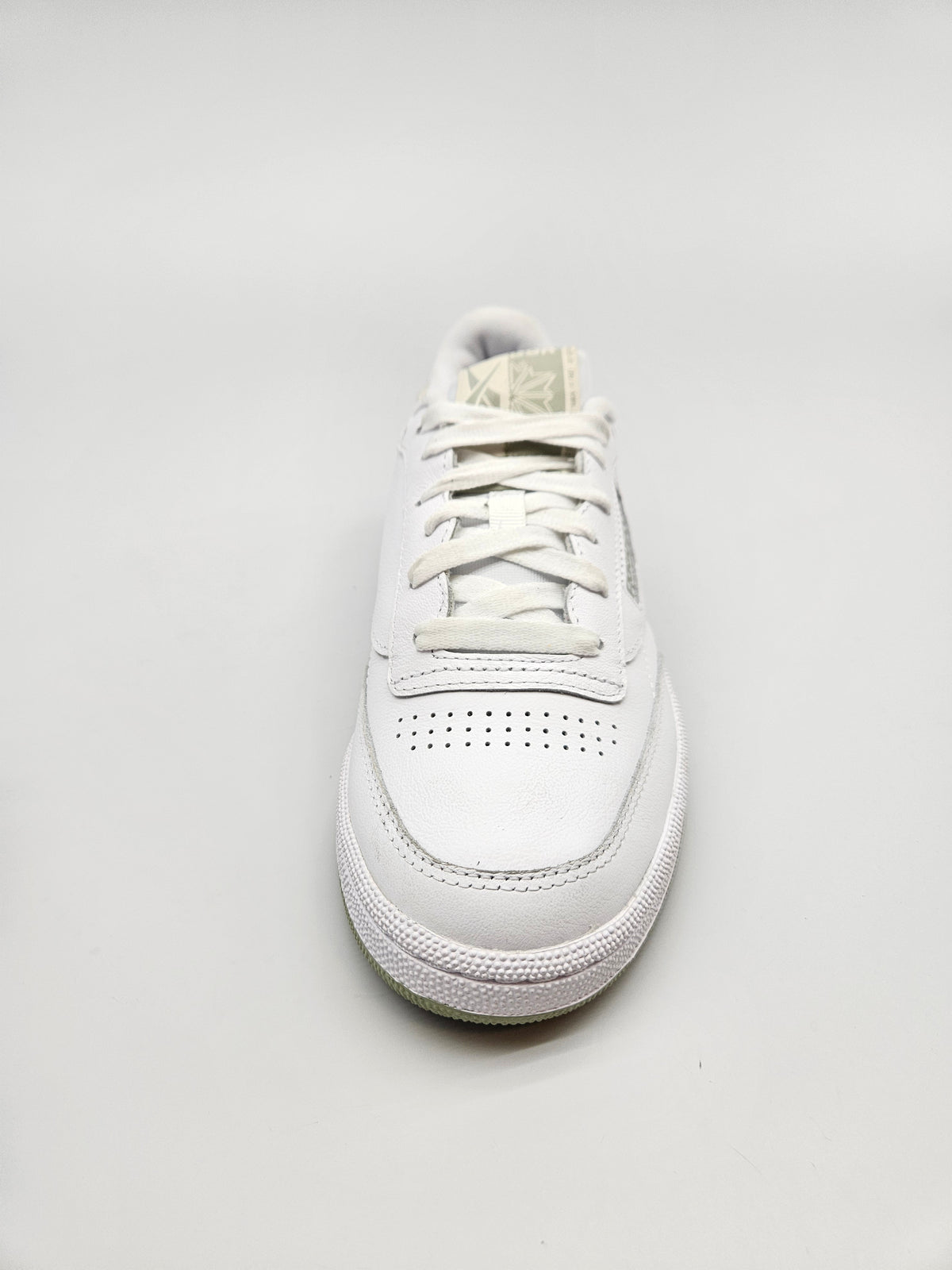 REEBOK NOVI ORIGINAL PATIKI BR 39