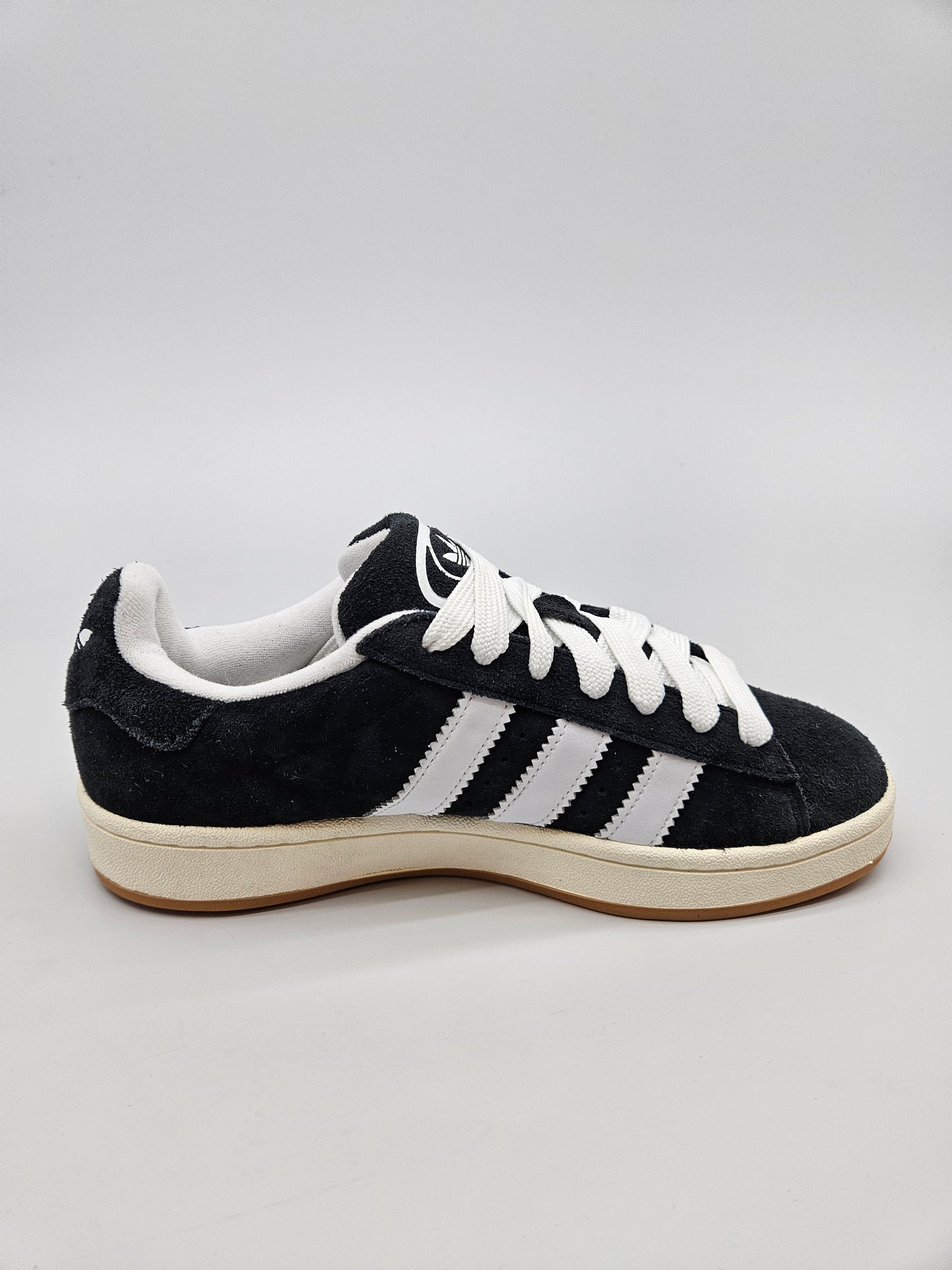 ADIDAS CAMPUS  NOVI ORIGINAL PATIKI BR 43