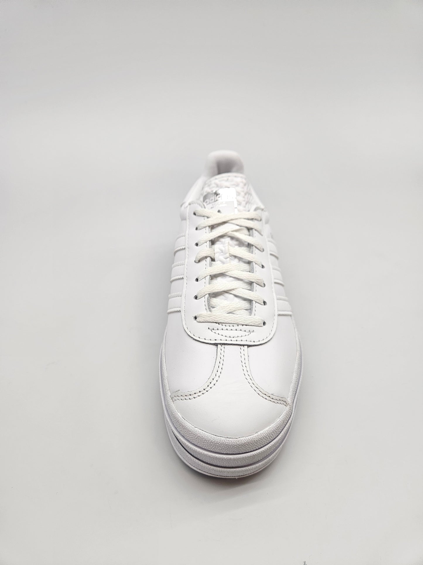 ADIDAS GAZZELE NOVI ORIGINAL PATIKI BR 40