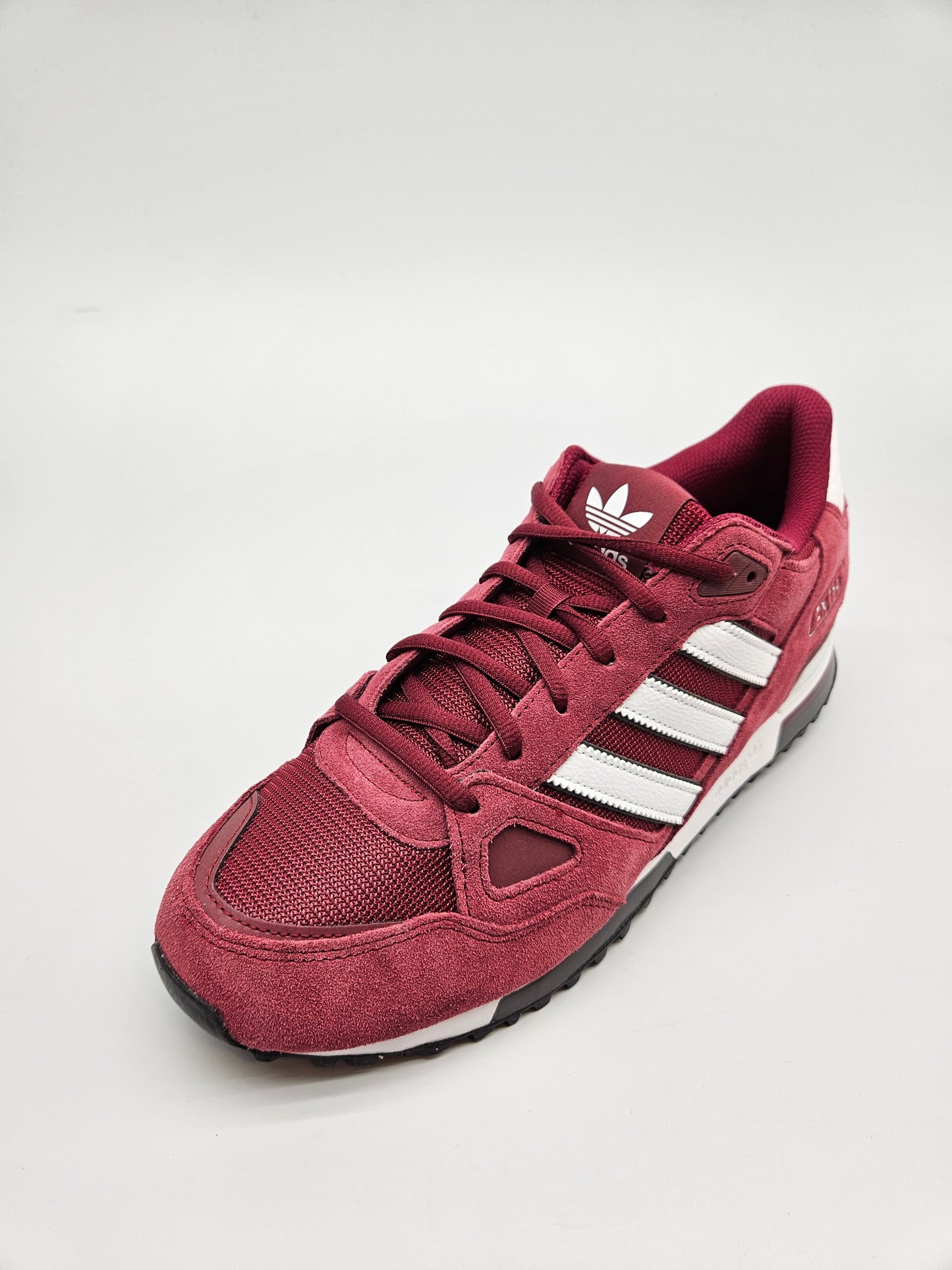 ADIDAS NOVI ORIGINAL PATIKI BR 46