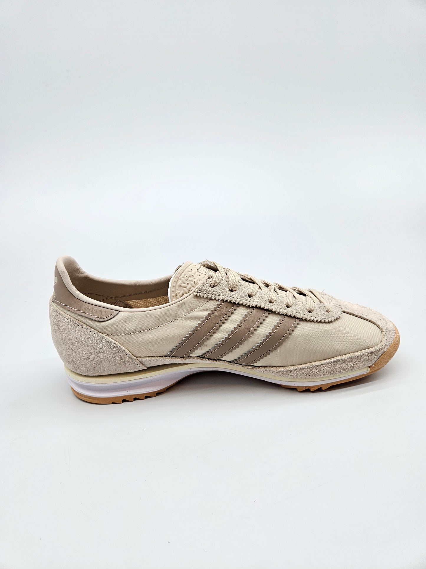 ADIDAS NOVI ORIGINAL PATIKI BR 38.5