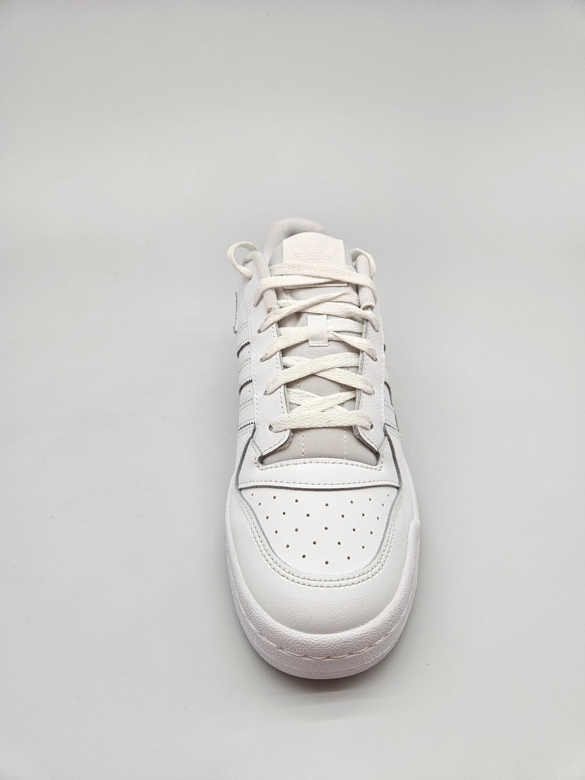 ADIDAS ORIGINAL PATIKI BR 42.5