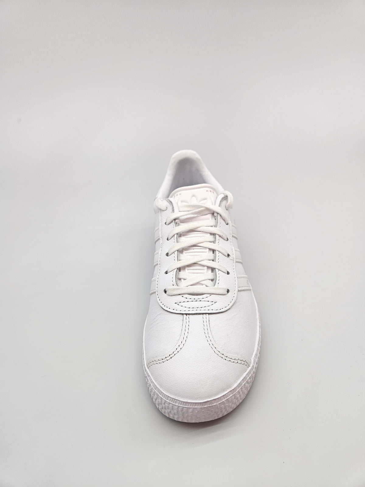 ADIDAS GAZZELE NOVI ORIGINAL PATIKI BR 37