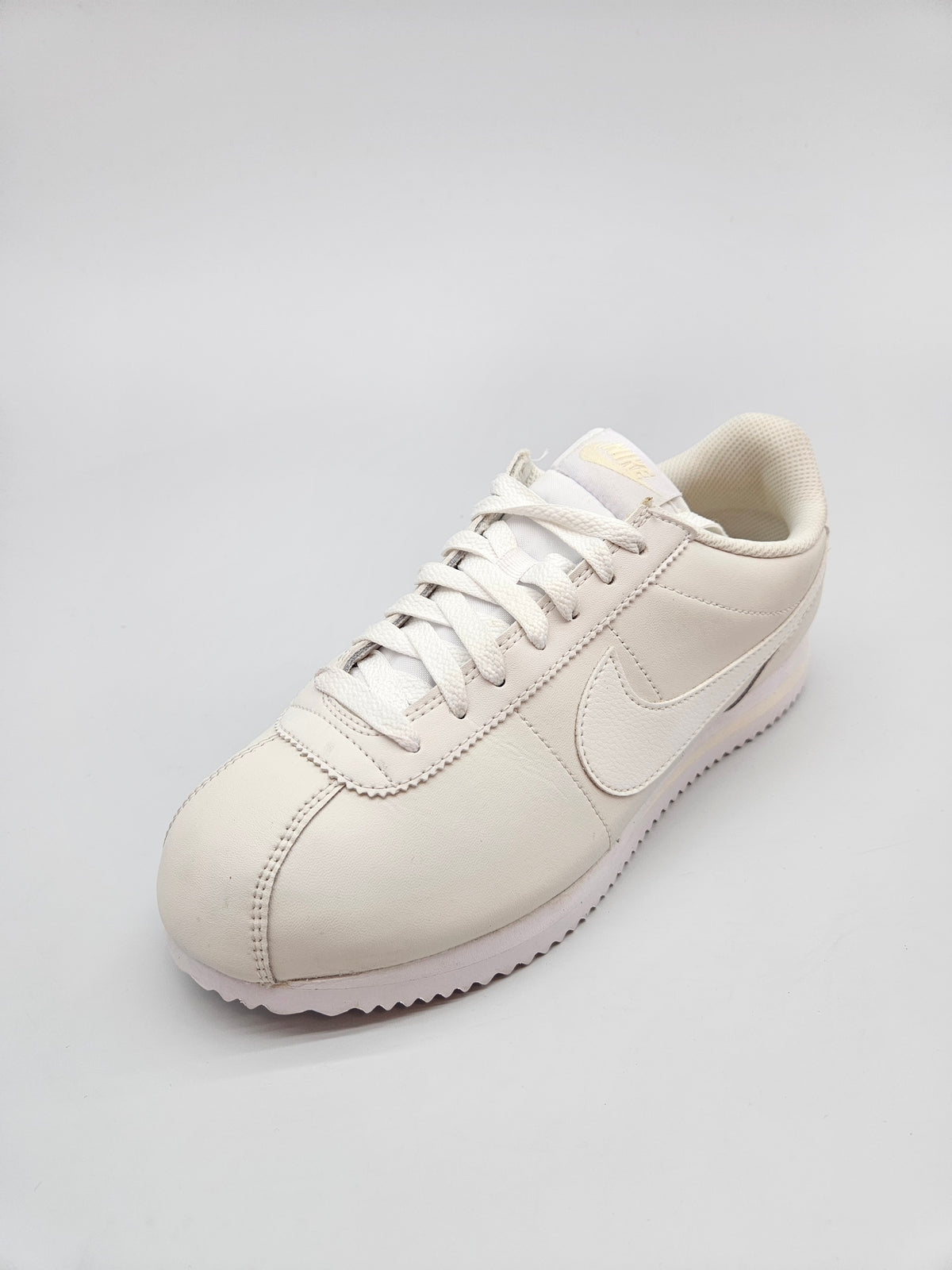 NIKE NOVI ORIGINAL PATIKI BR 40