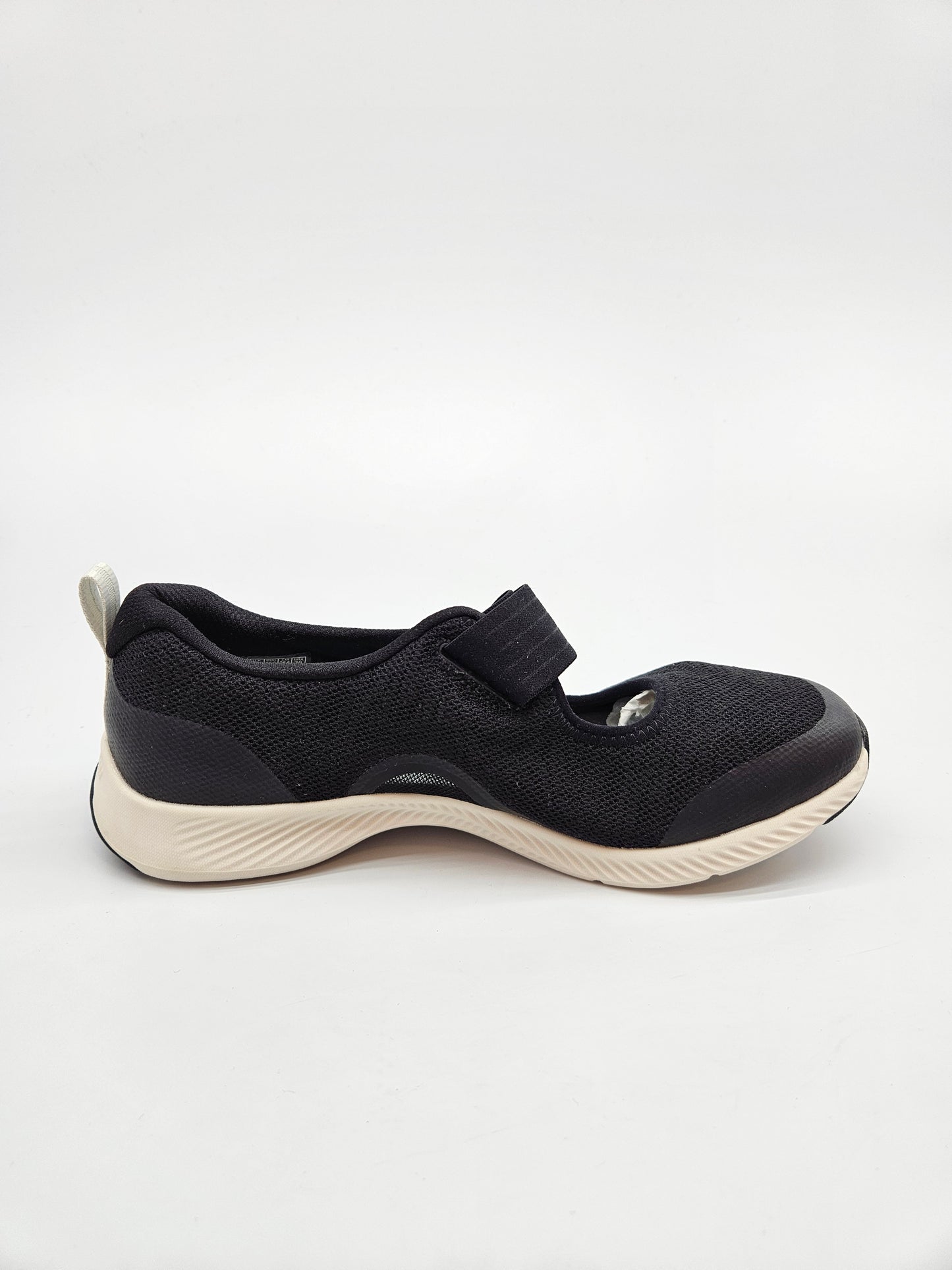 SKECHERS MEMORY ORIGINAL PATIKI BR 38.5