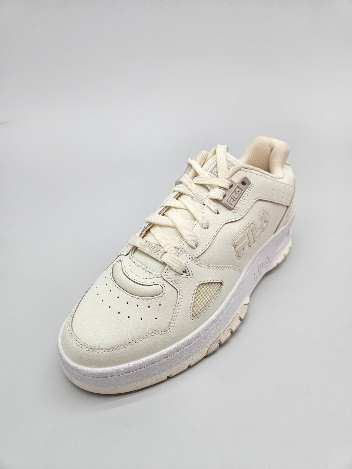 FILA NOVI ORIGINAL PATIKI BR 42.5