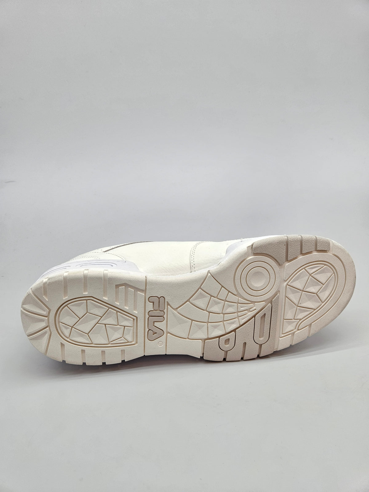 FILA NOVI ORIGINAL PATIKI BR 42.5