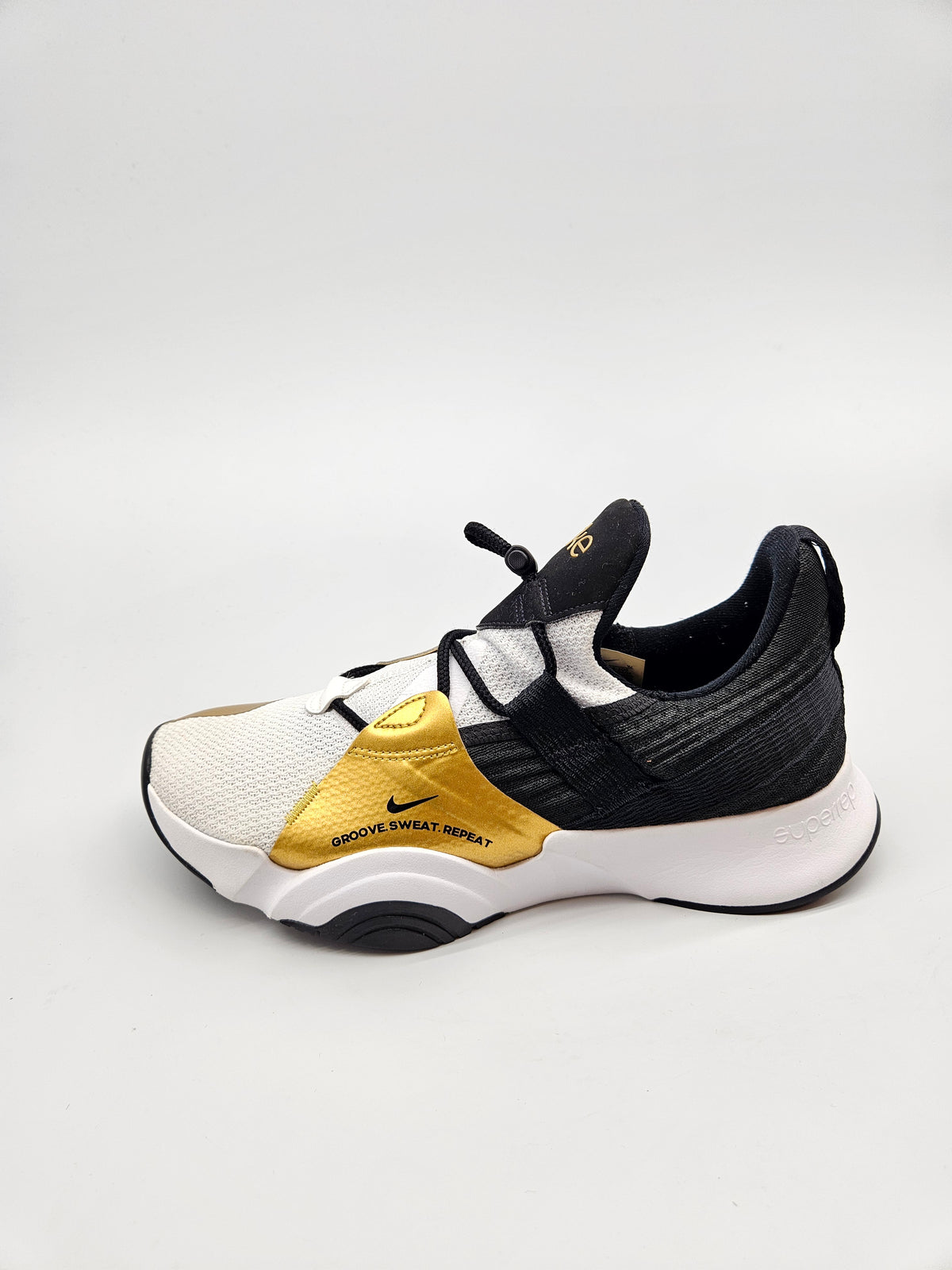 NIKE ORIGINAL PATIKI BR 39