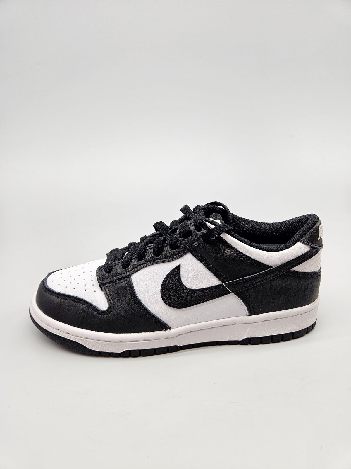 NIKE ORIGINAL PATIKI BR 38.5