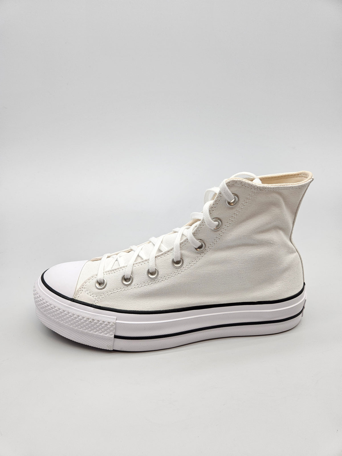 CONVERSE NOVI ORIGINAL PATIKI BR 41