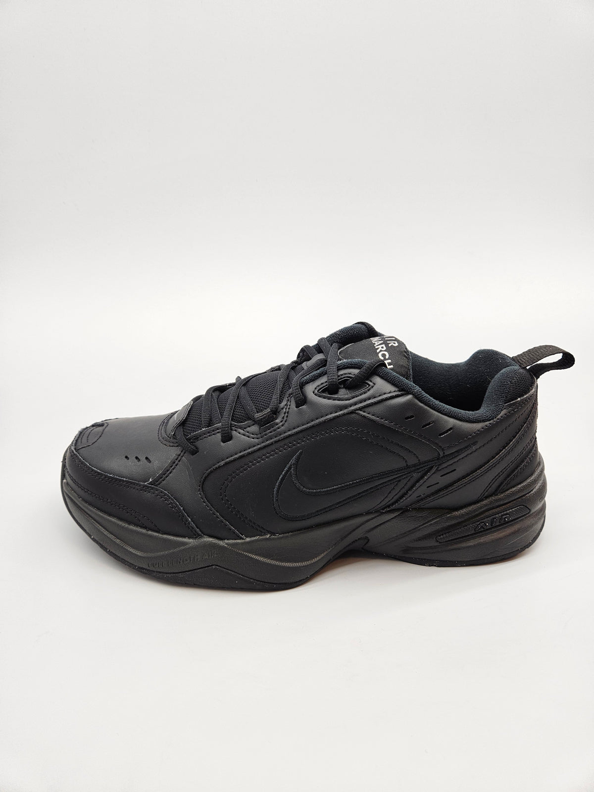 NIKE ORIGINAL KOZNI PATIKI BR 46