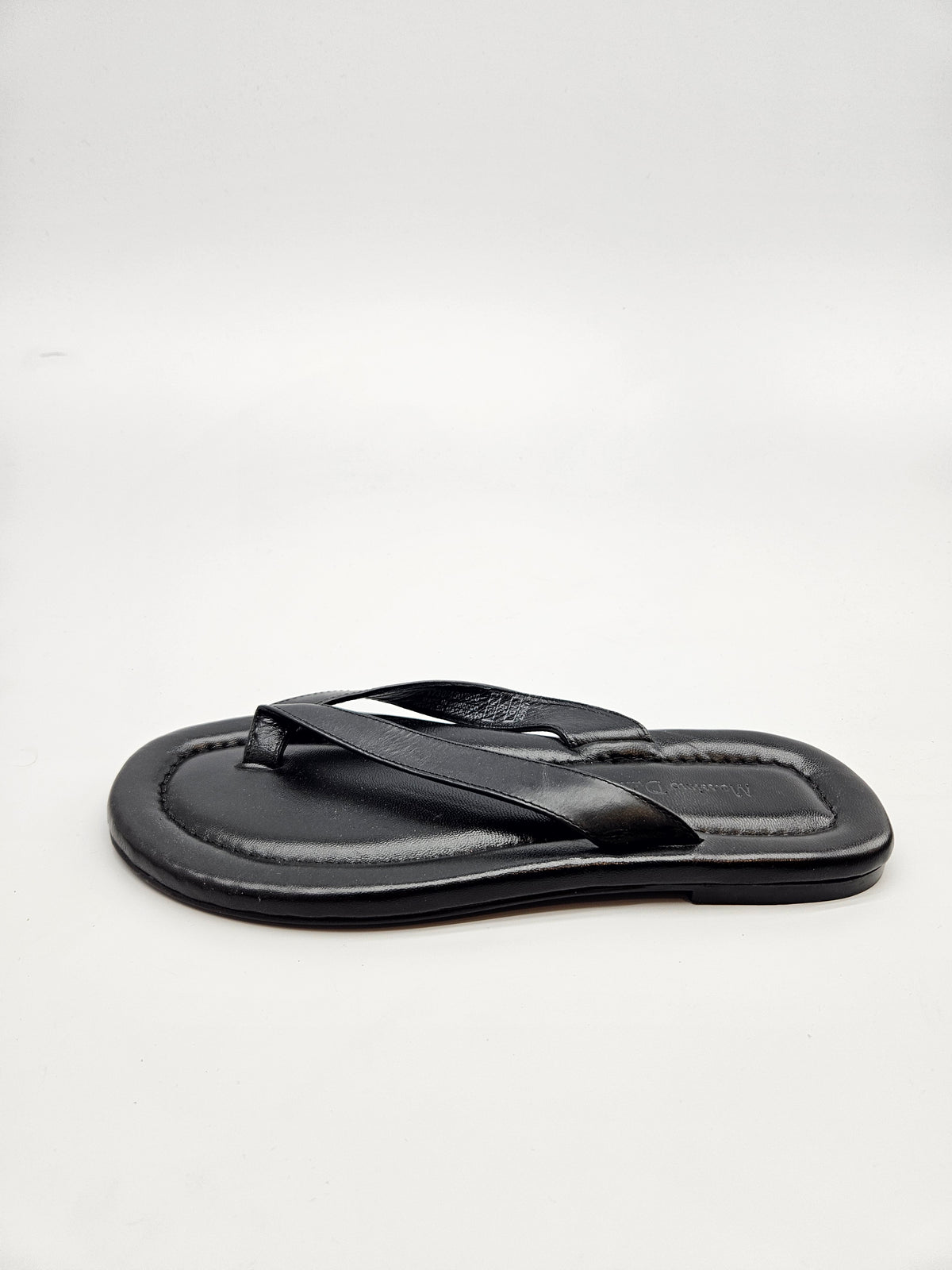 MASSIMO DUTTI NOVI ORIGINAL VLECKI BR 39