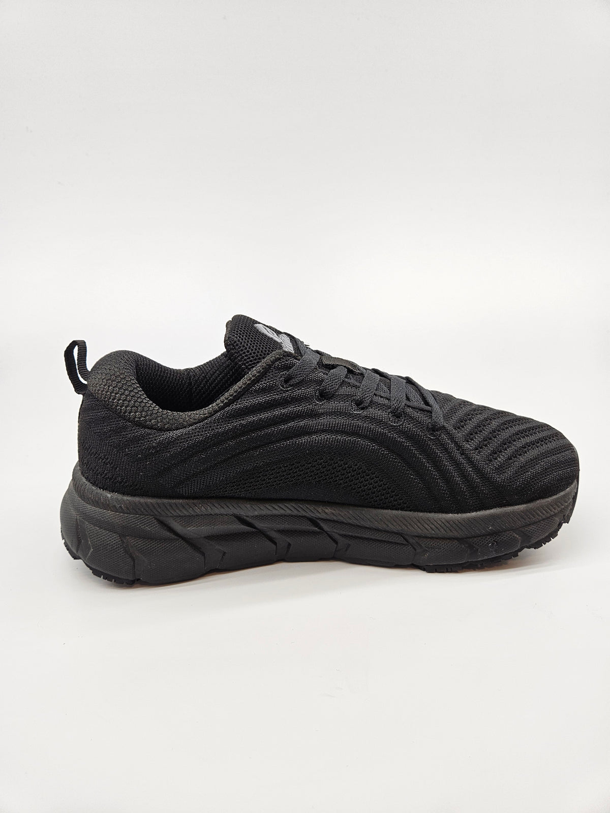 FITVILLE NOVI ORIGINAL PATIKI BR 39.5