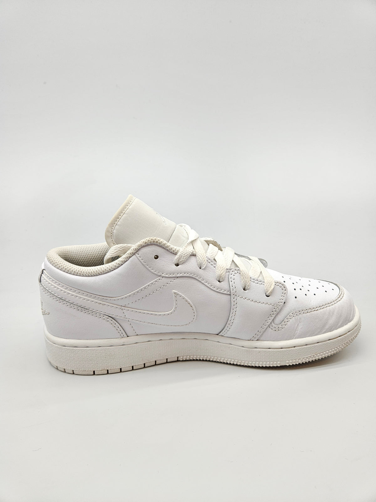 NIKE JORDAN ORIGINAL PATIKI BR 38.5