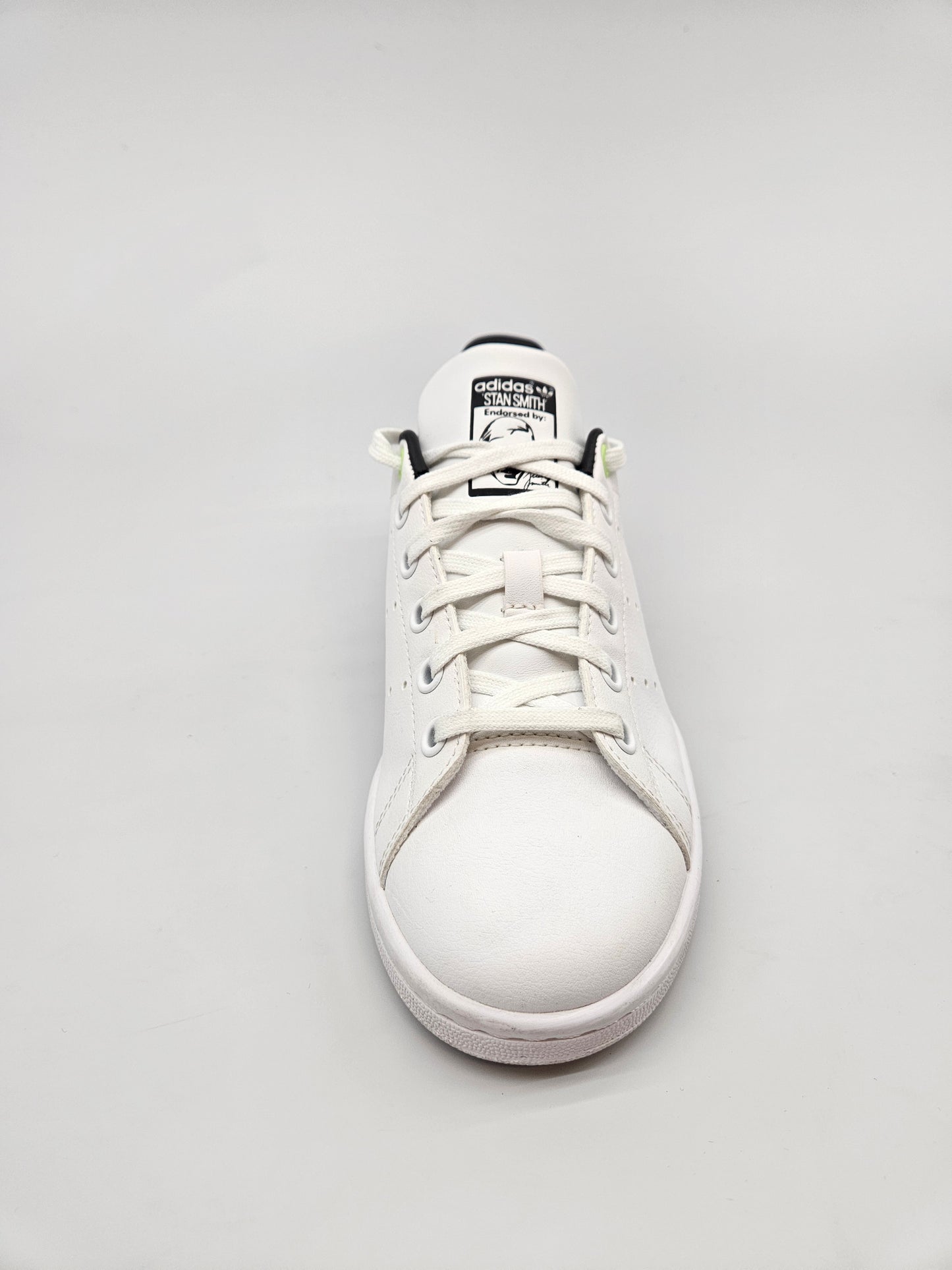 ADIDAS NOVI ORIGINAL PATIKI BR 35