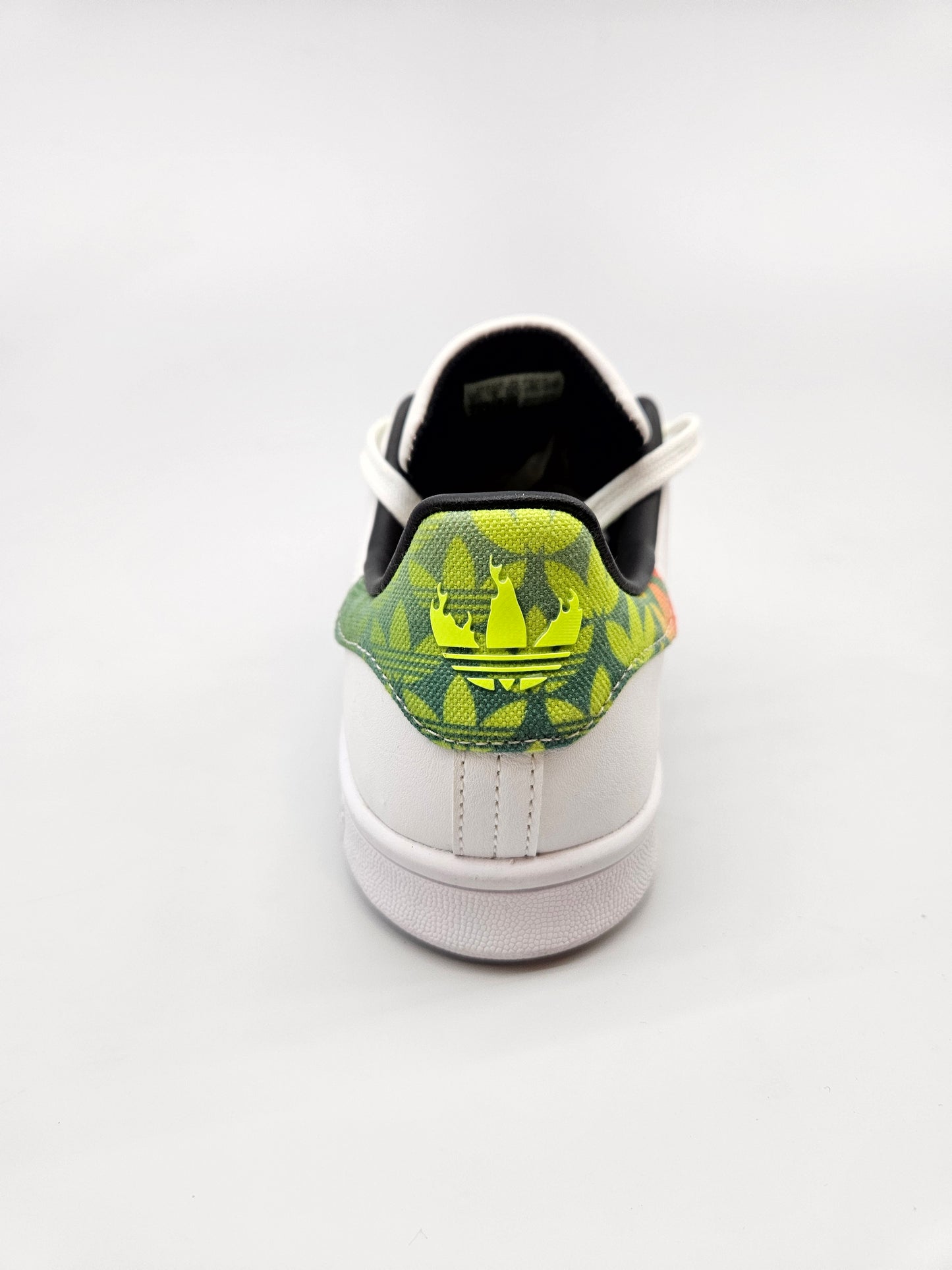 ADIDAS NOVI ORIGINAL PATIKI BR 35