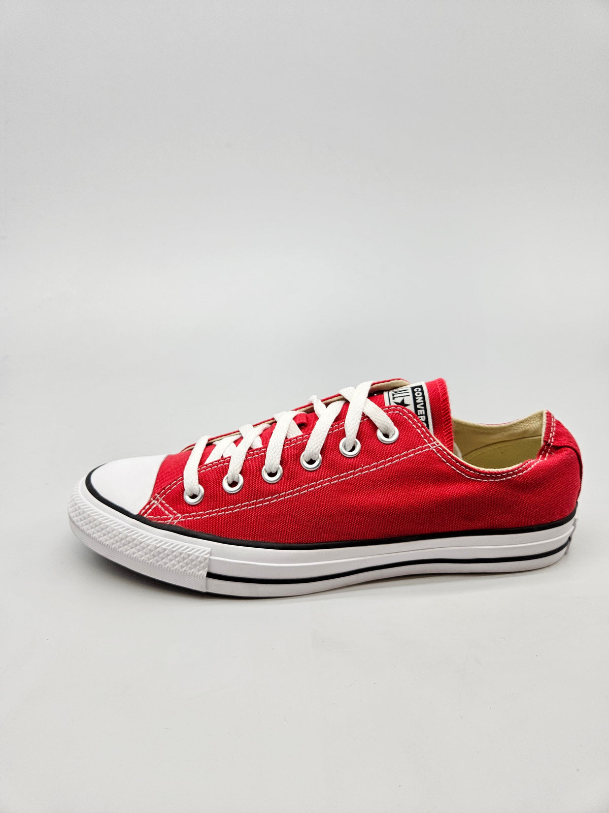 CONVERSE NOVI ORIGINAL PATIKI BR 41.5