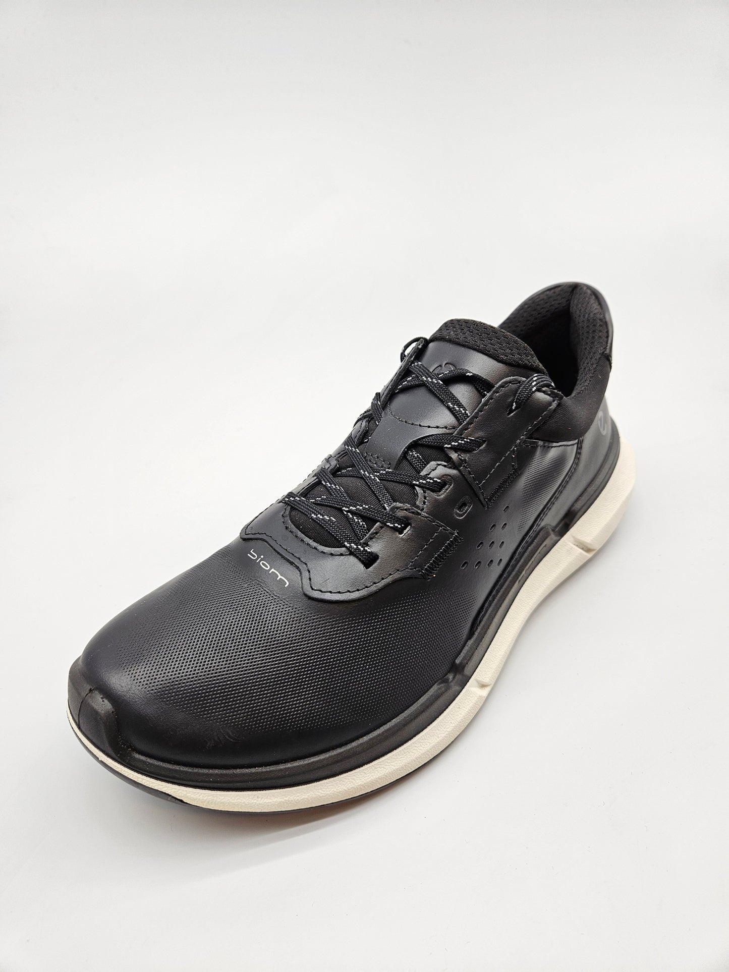 ECCO ORIGINAL KOZNI PATIKI BR 39