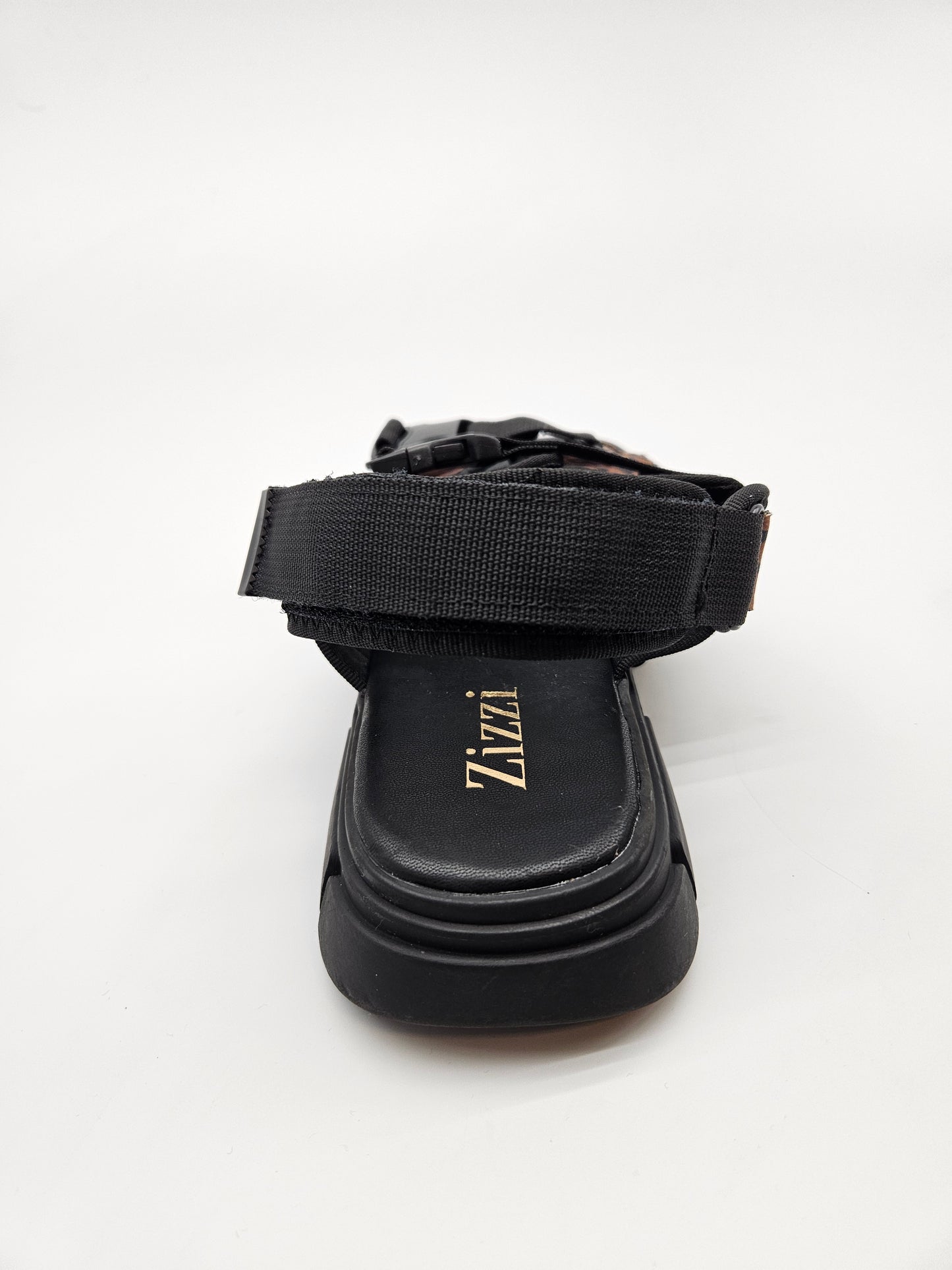 ZIZZI NOVI ORIGINAL SANDALKI BR 40