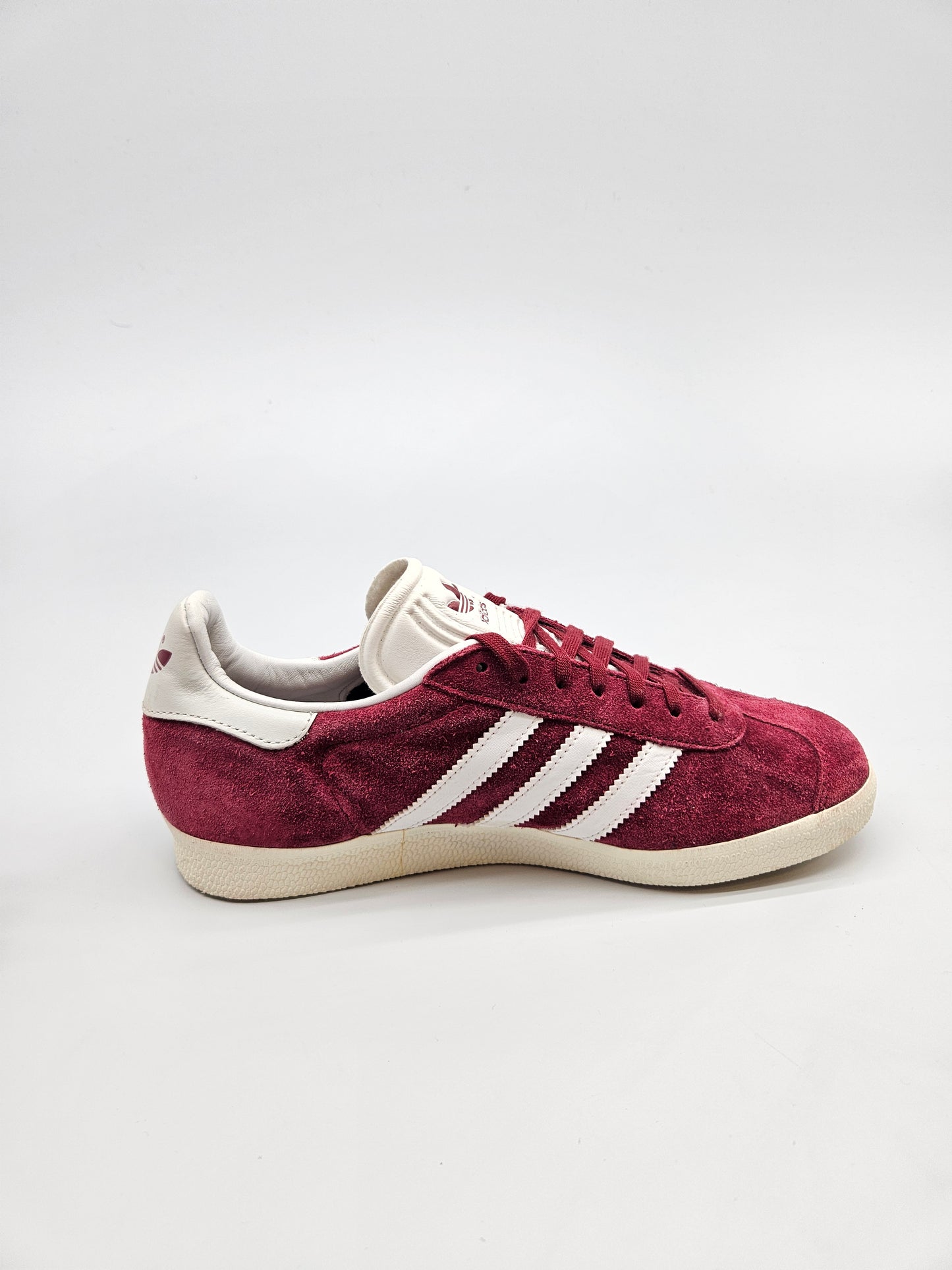 ADIDAS GA NOVI ORIGINAL PATIKI BR 39