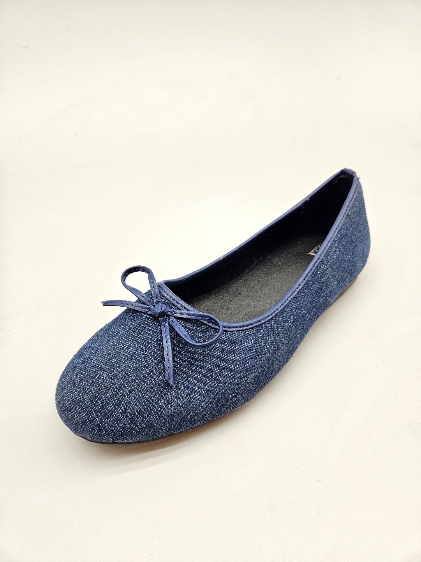 ZIZZI NOVI ORIGINAL BALETANKI BR 42