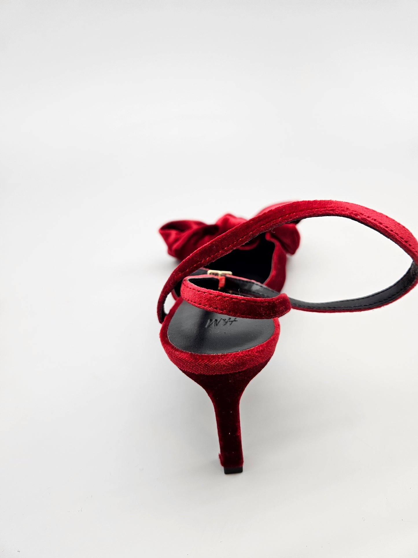 H&M NOVI ORIGINAL SANDALKI BR 42