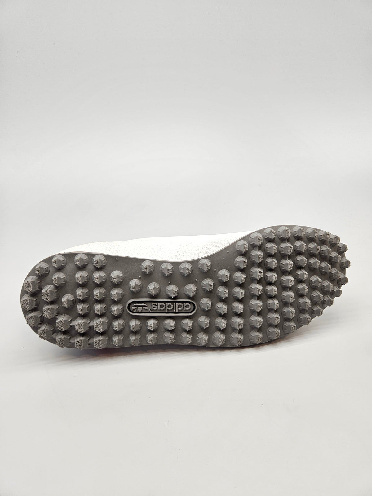 ADIDAS NOVI ORIGINAL PATIKI BR 44