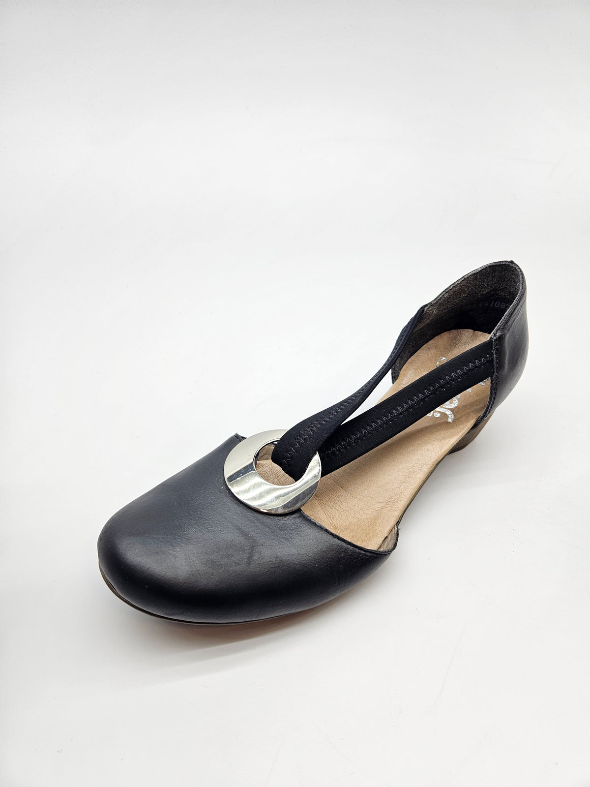 RIEKER ORIGINAL KOZNINCEVLI BR 40