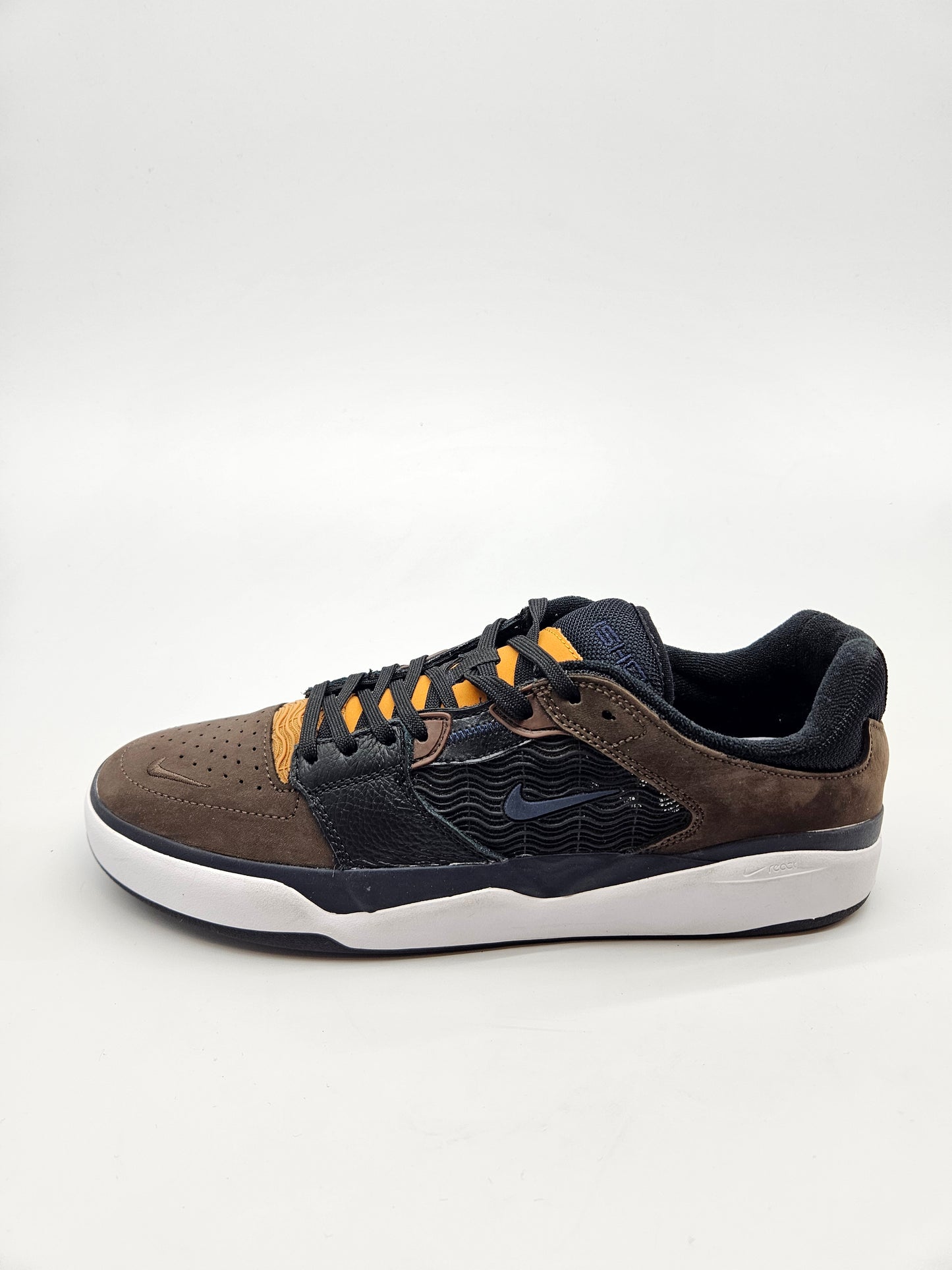 NIKE ORIGINAL  PATIKI BR 44