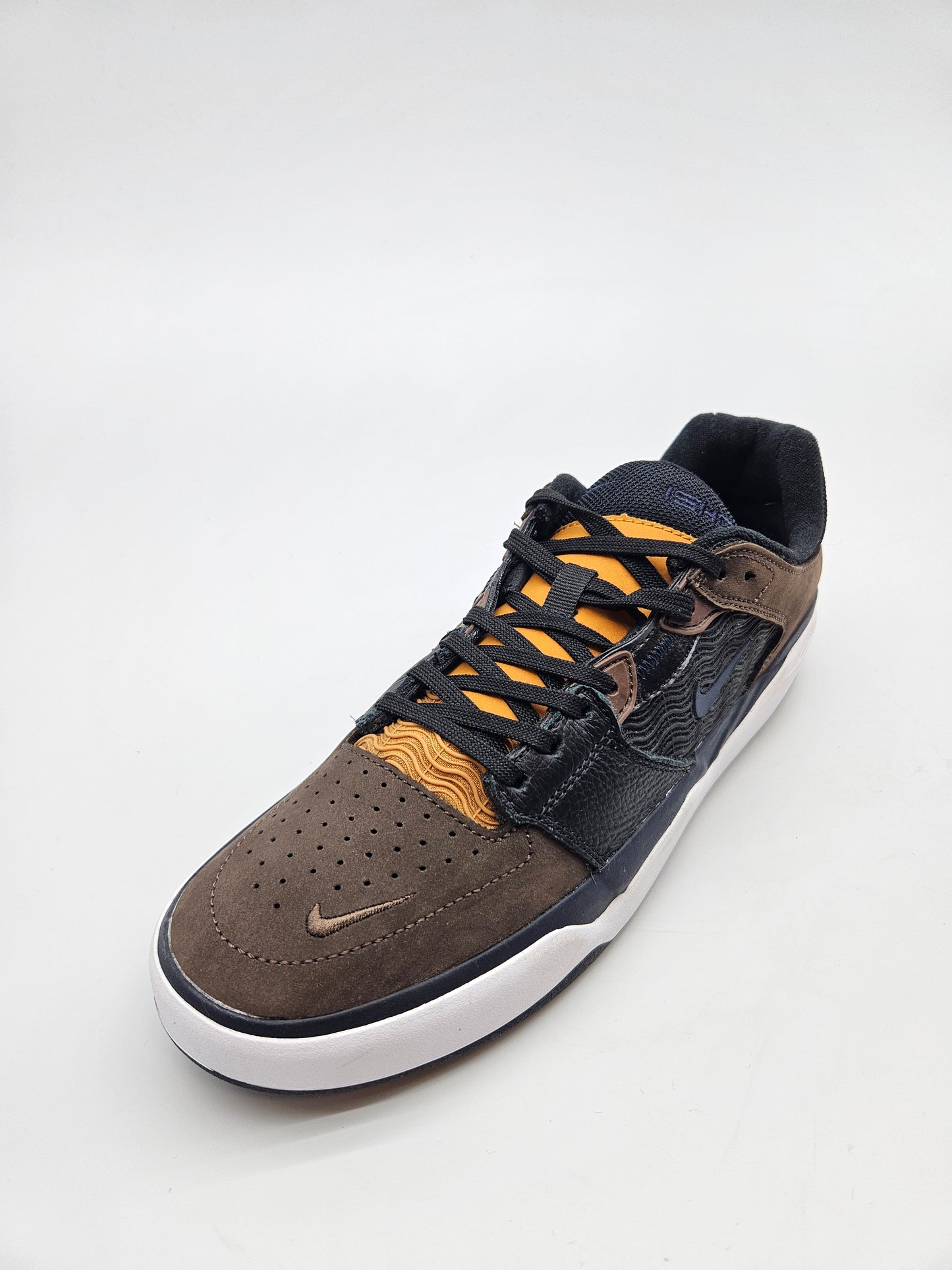 NIKE ORIGINAL  PATIKI BR 44