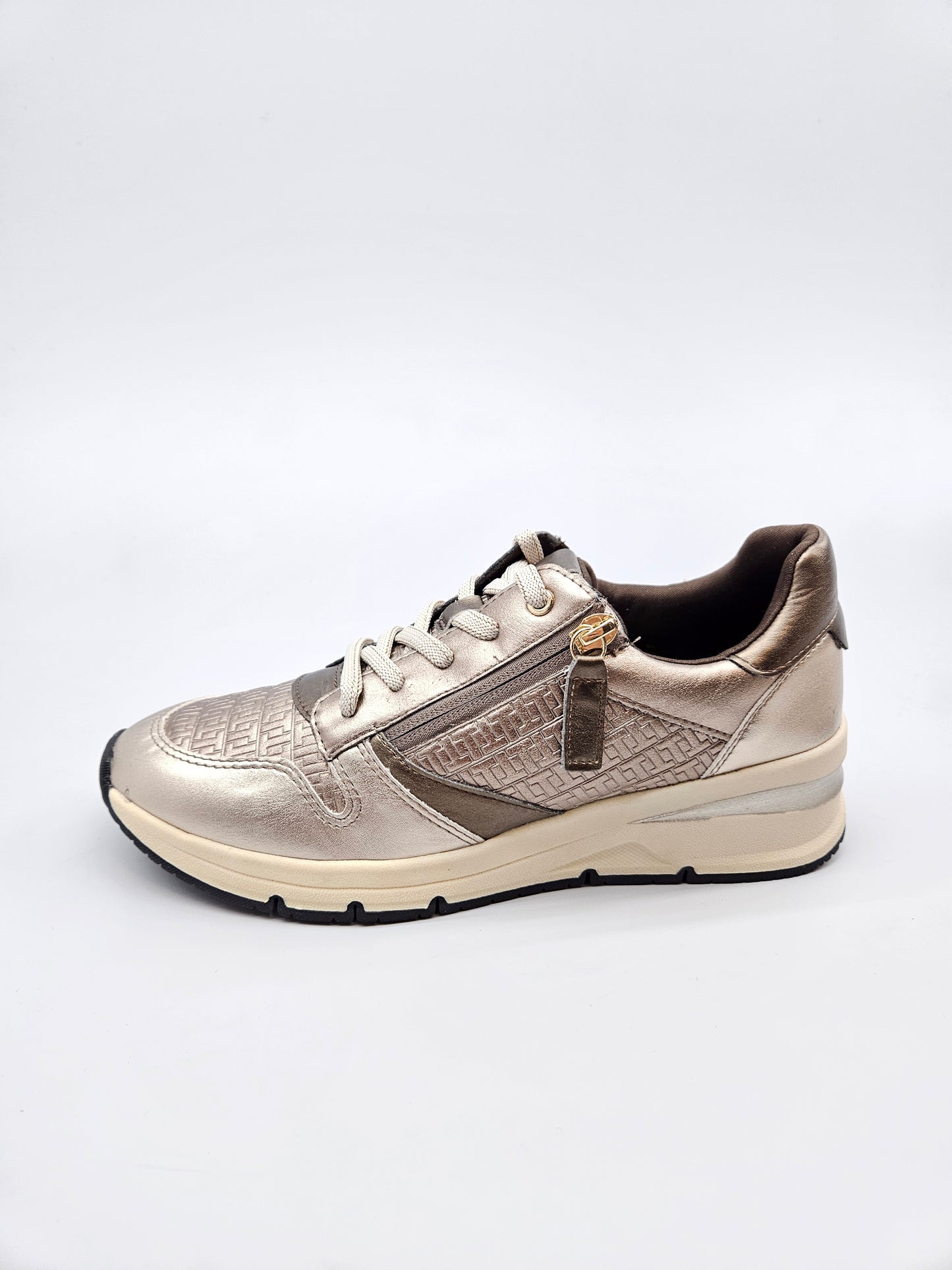 TAMARIS NOVI ORIGINAL KOZNI PATIKI BR 40