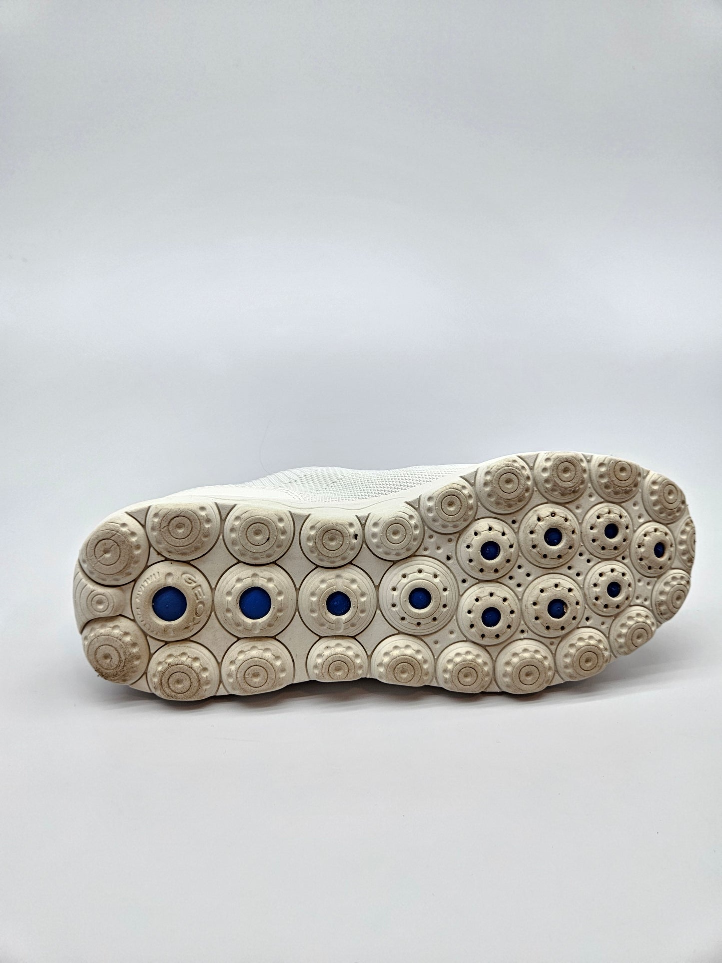 GEOX ORIGINAL PATIKI BR 38