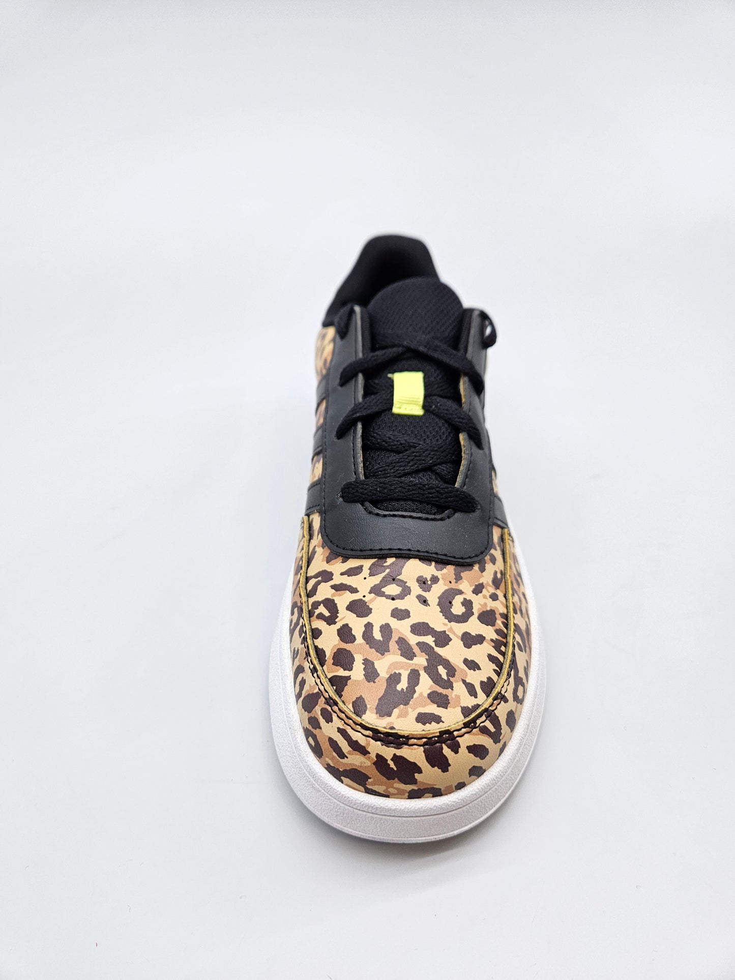 ADIDAS NOVI ORIGINAL PATIKI BR 39