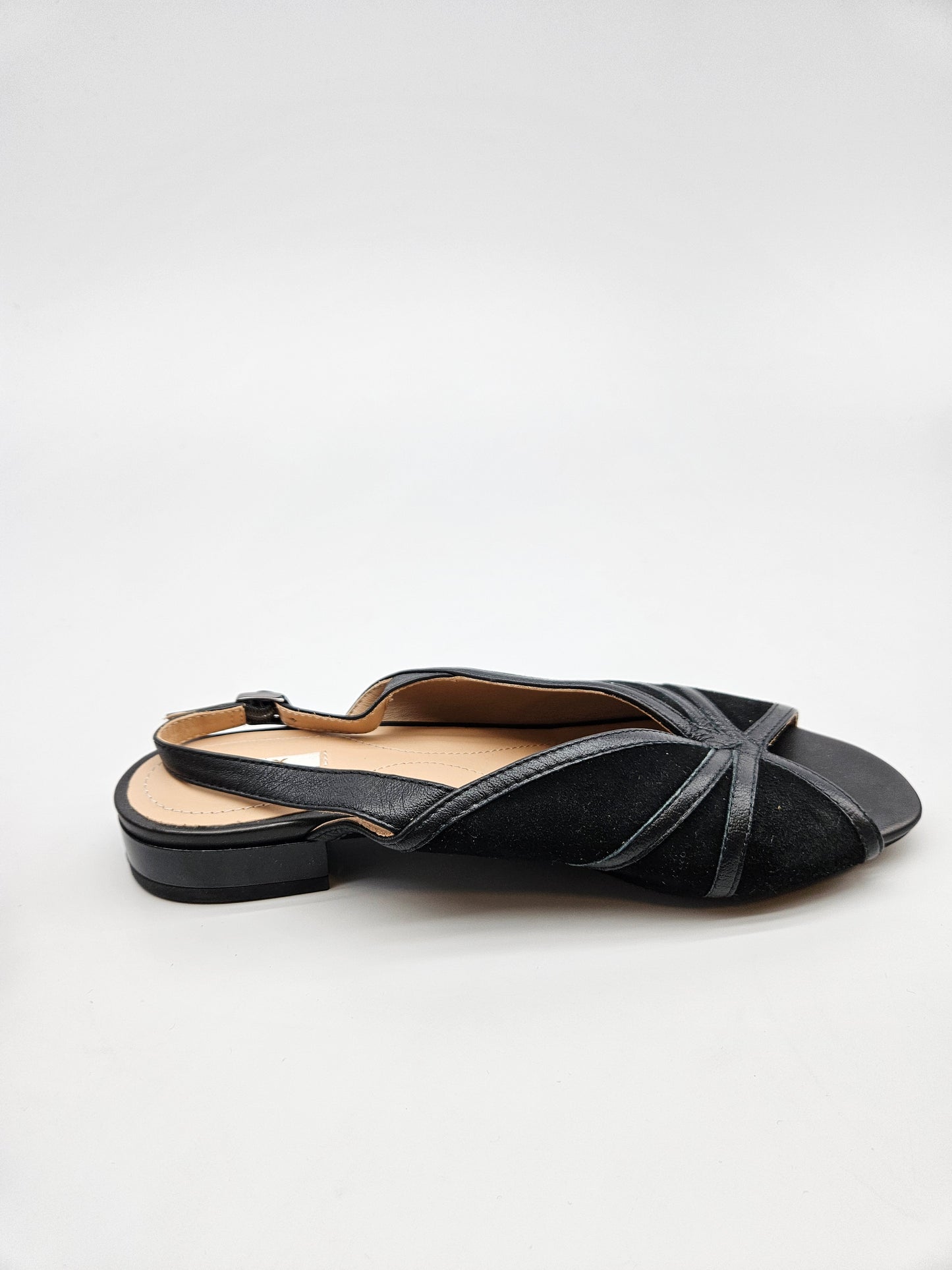 GEOX NOVI ORIGINAL SANDALI BR 39